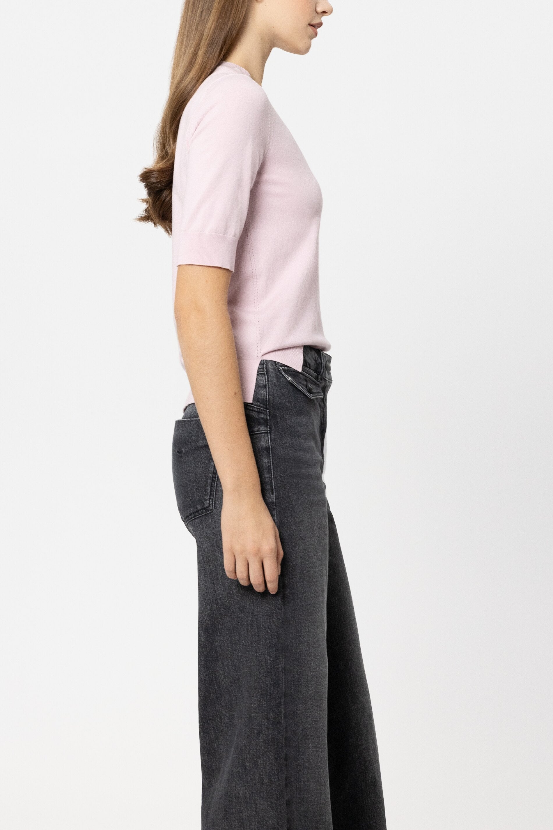 Halbarm-Feinstrick-Pullover - creamy blush - Standard | Model Seite