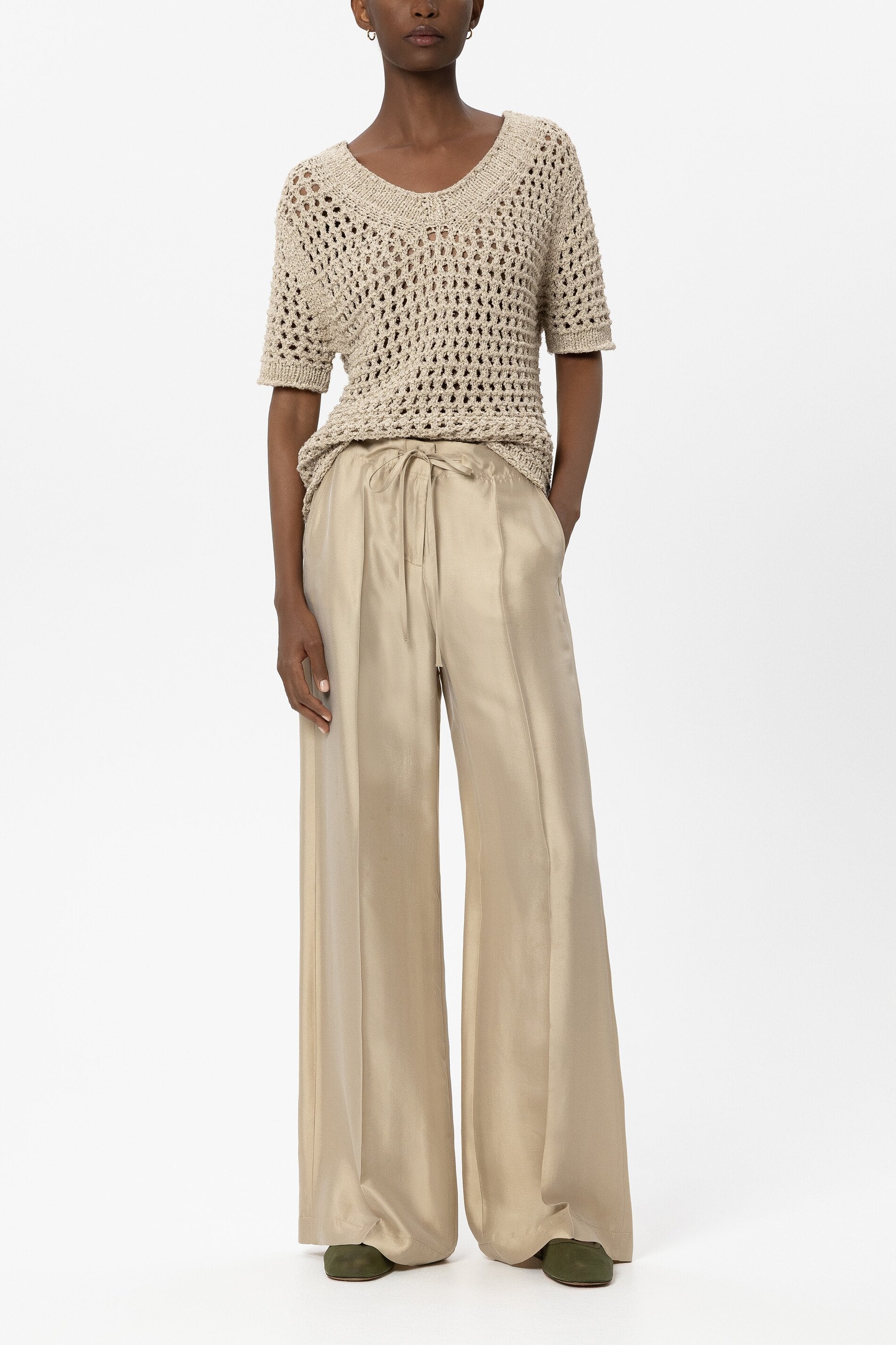 Pailletten-Netzstrick-Pullover - sand - Standard | Model Front