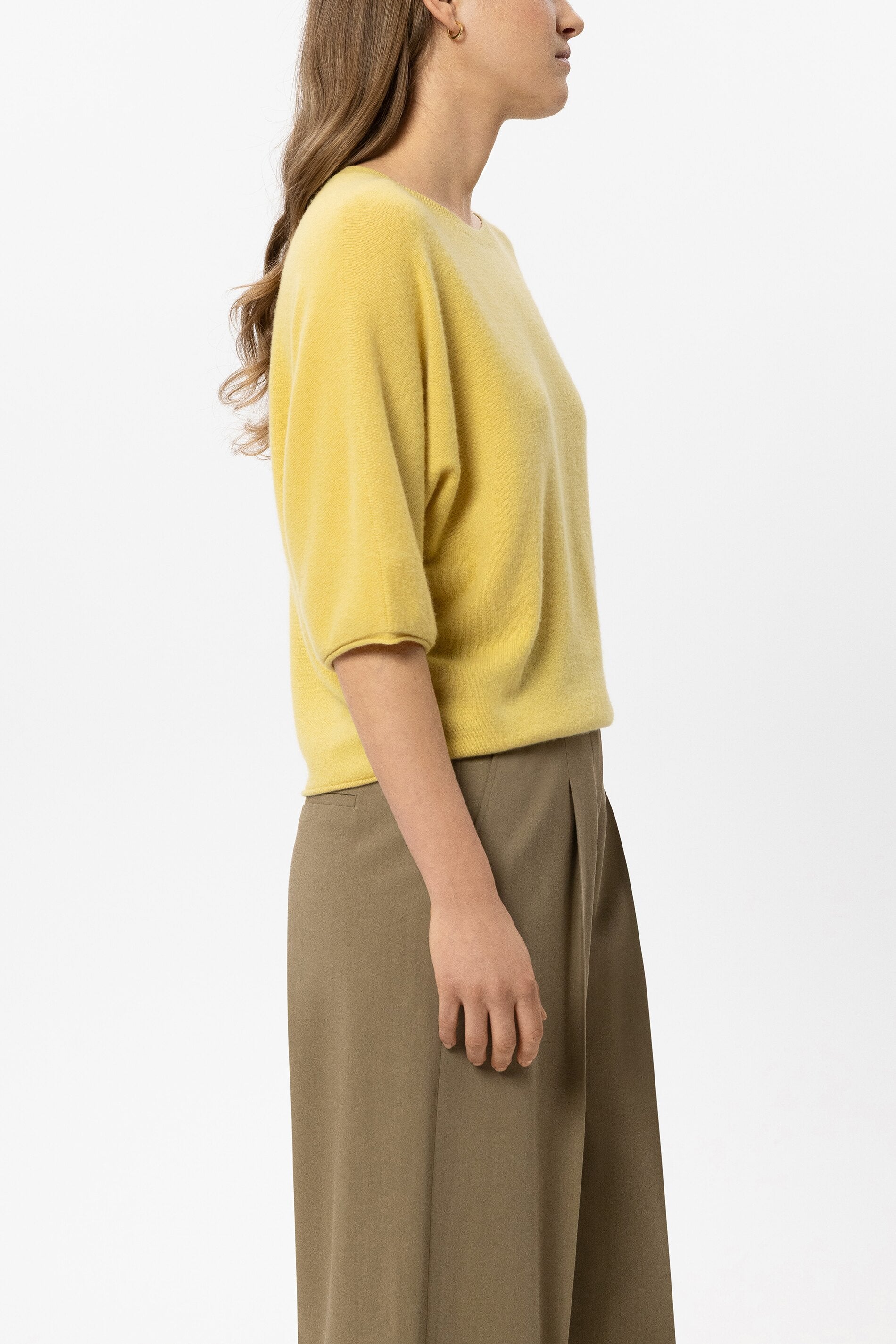 Pullover aus Kaschmir-Mix - signal yellow - Standard | Model Seite