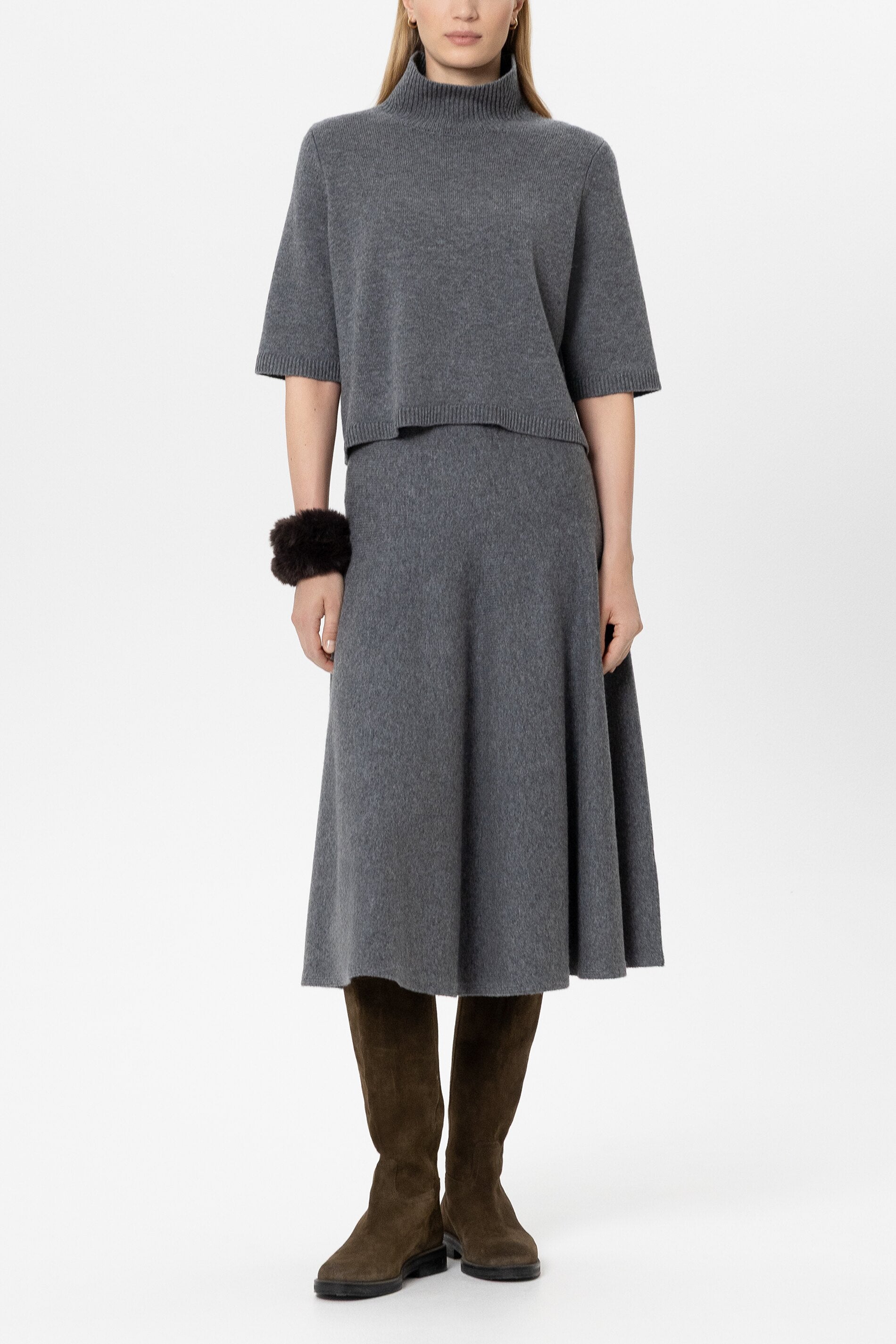 Turtleneck aus Woll-Mix - heather grey - Standard | Model Front