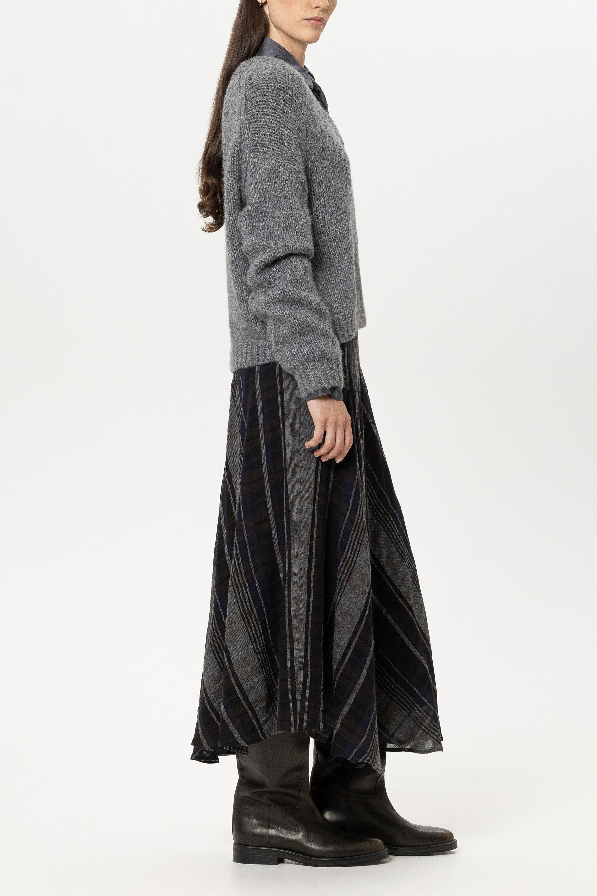V-Pullover aus Alpaka-Mix - multi - Standard | Model Seite