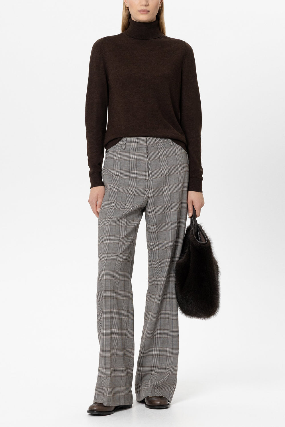 Turtleneck aus Woll-Mix - truffle - Standard