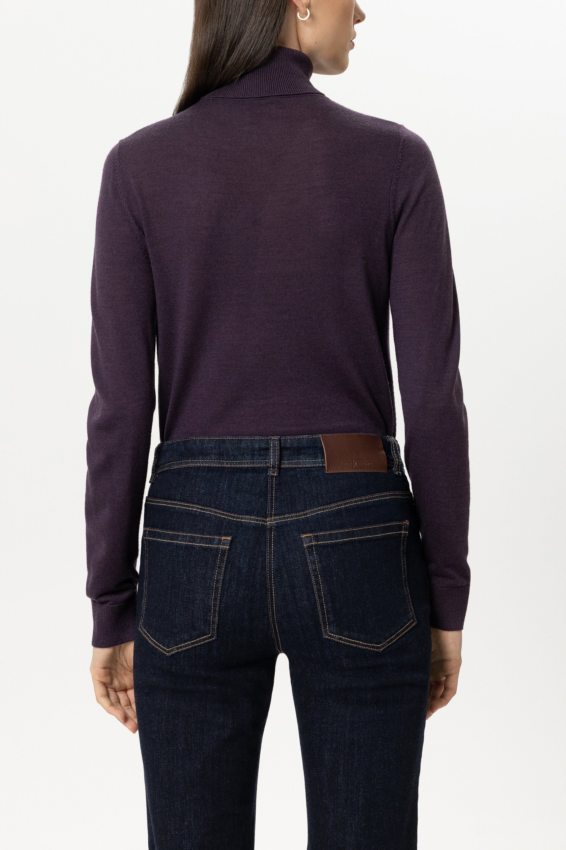 Turtleneck aus Woll-Mix - plum - Standard | Model Rück