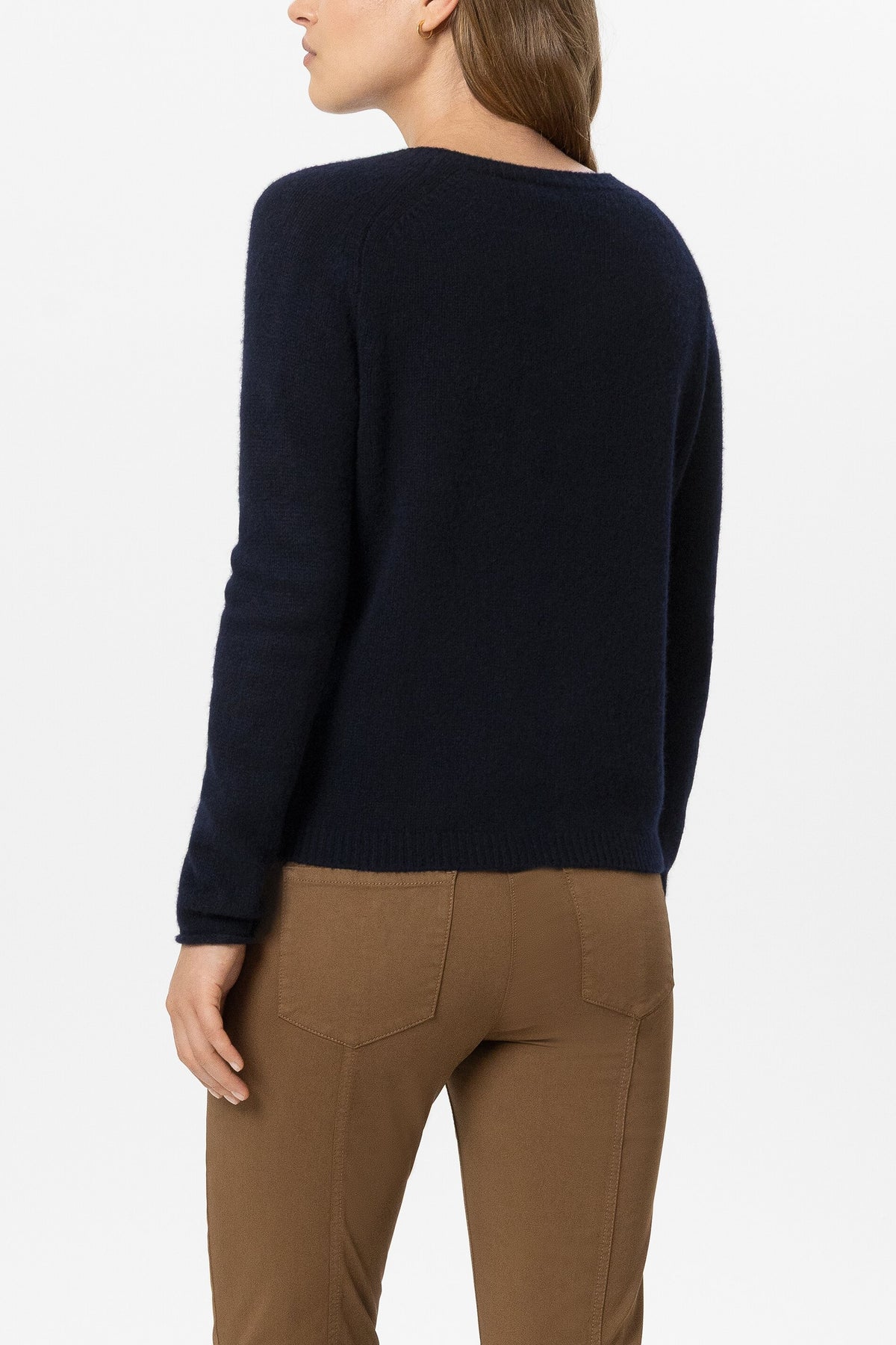 Pullover aus Kaschmir-Mix - winter navy - Standard | Model Rück