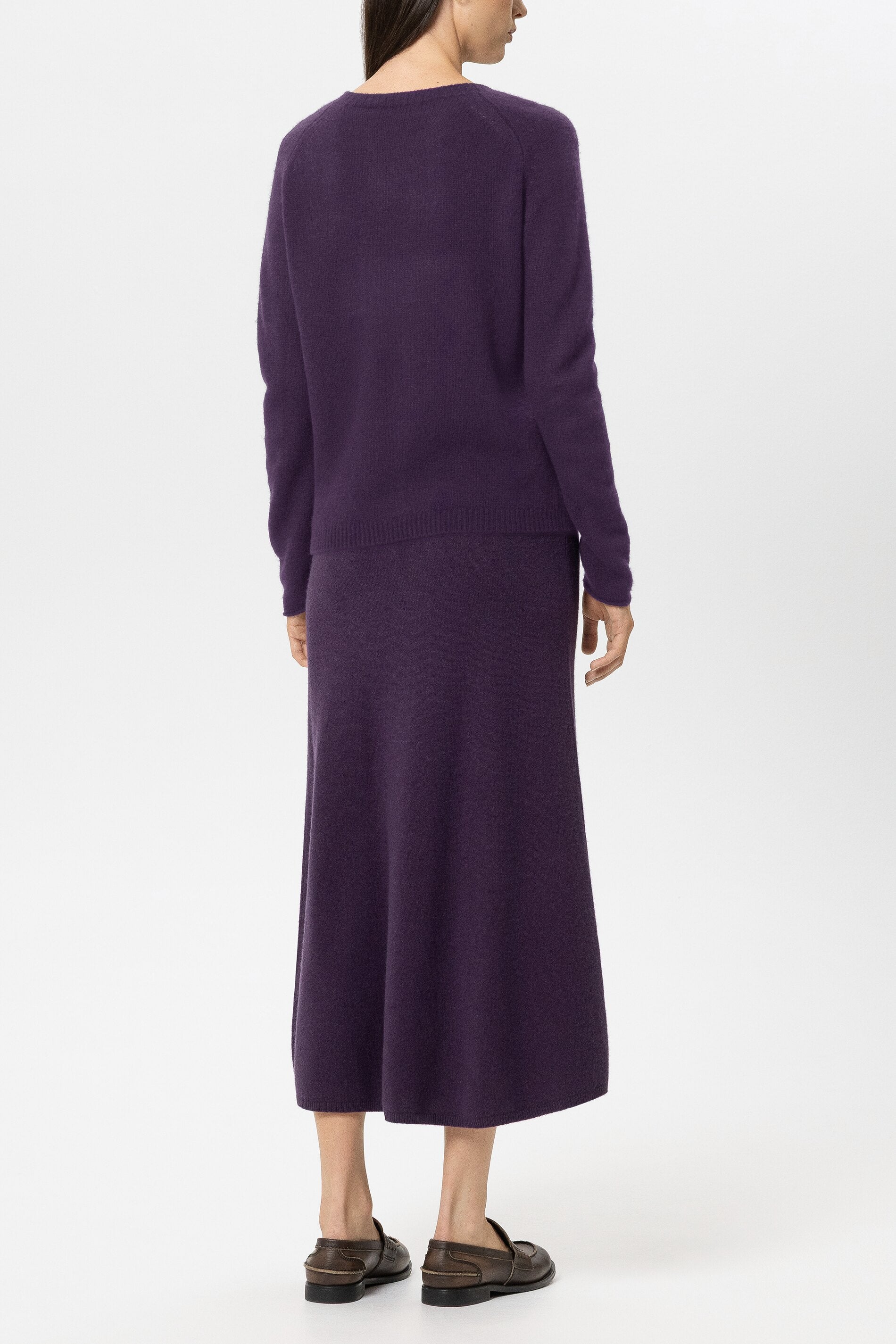 Pullover aus Kaschmir-Mix - plum - Standard | Model Rück