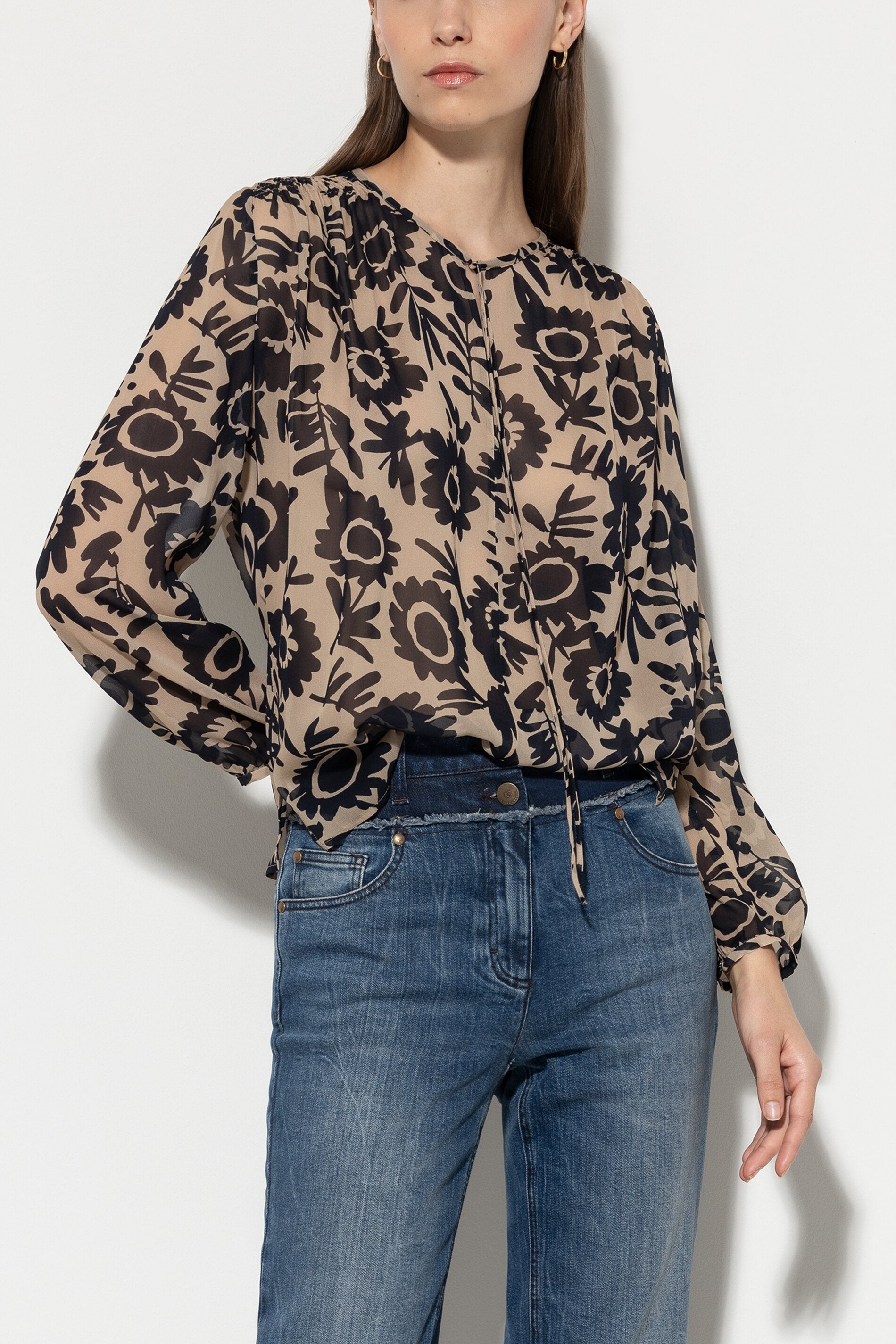 Tunikabluse mit Flower-Print - multi - Standard | Model Front