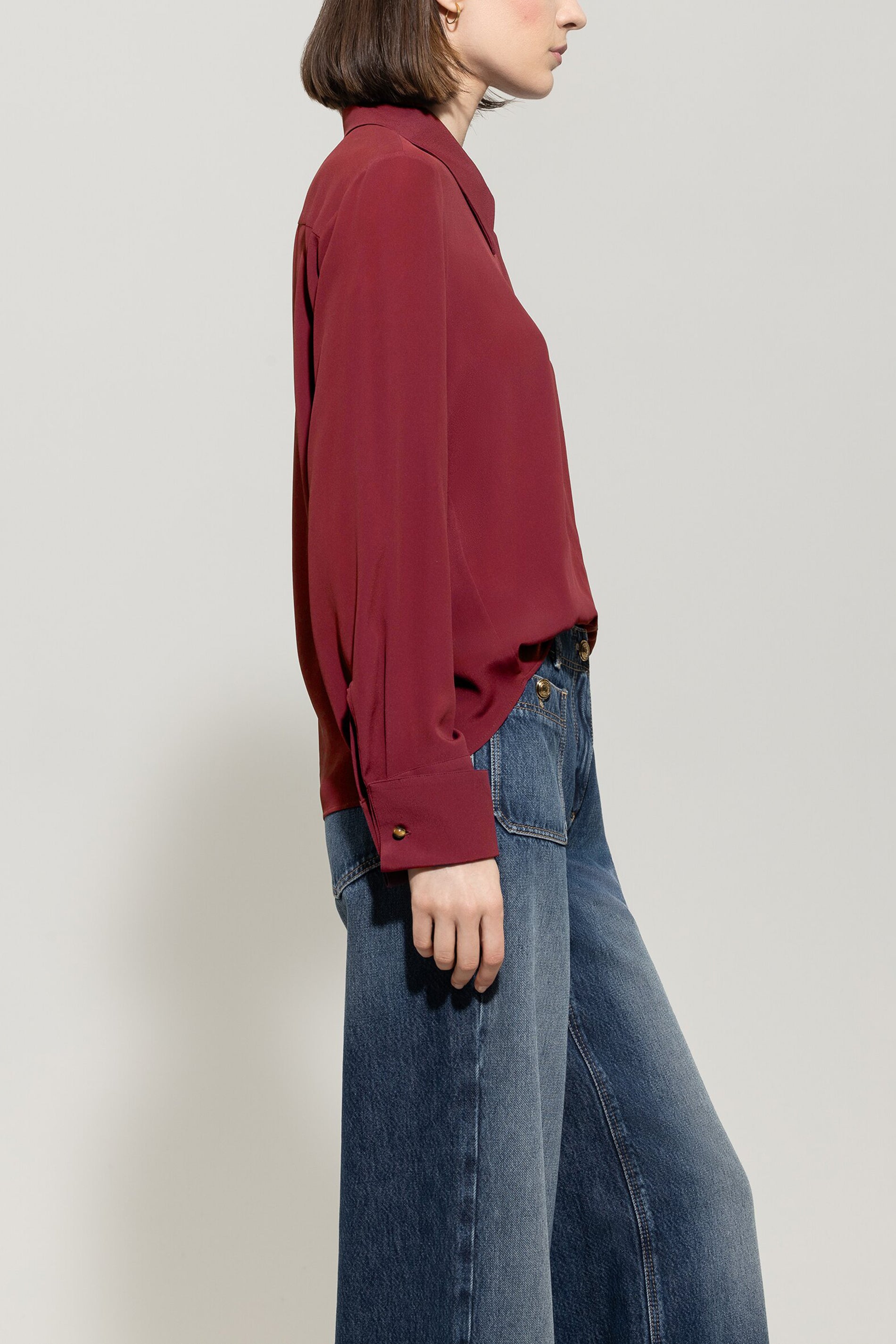 Hemdbluse aus Seiden-Mix - berry red - Standard | Model Seite