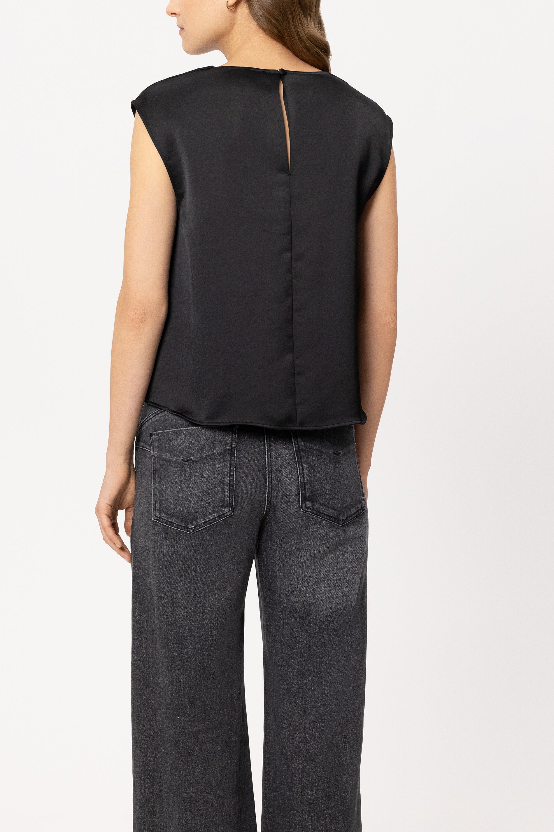 Satin-Top mit Knotendetail - pure black - Standard | Model Rück