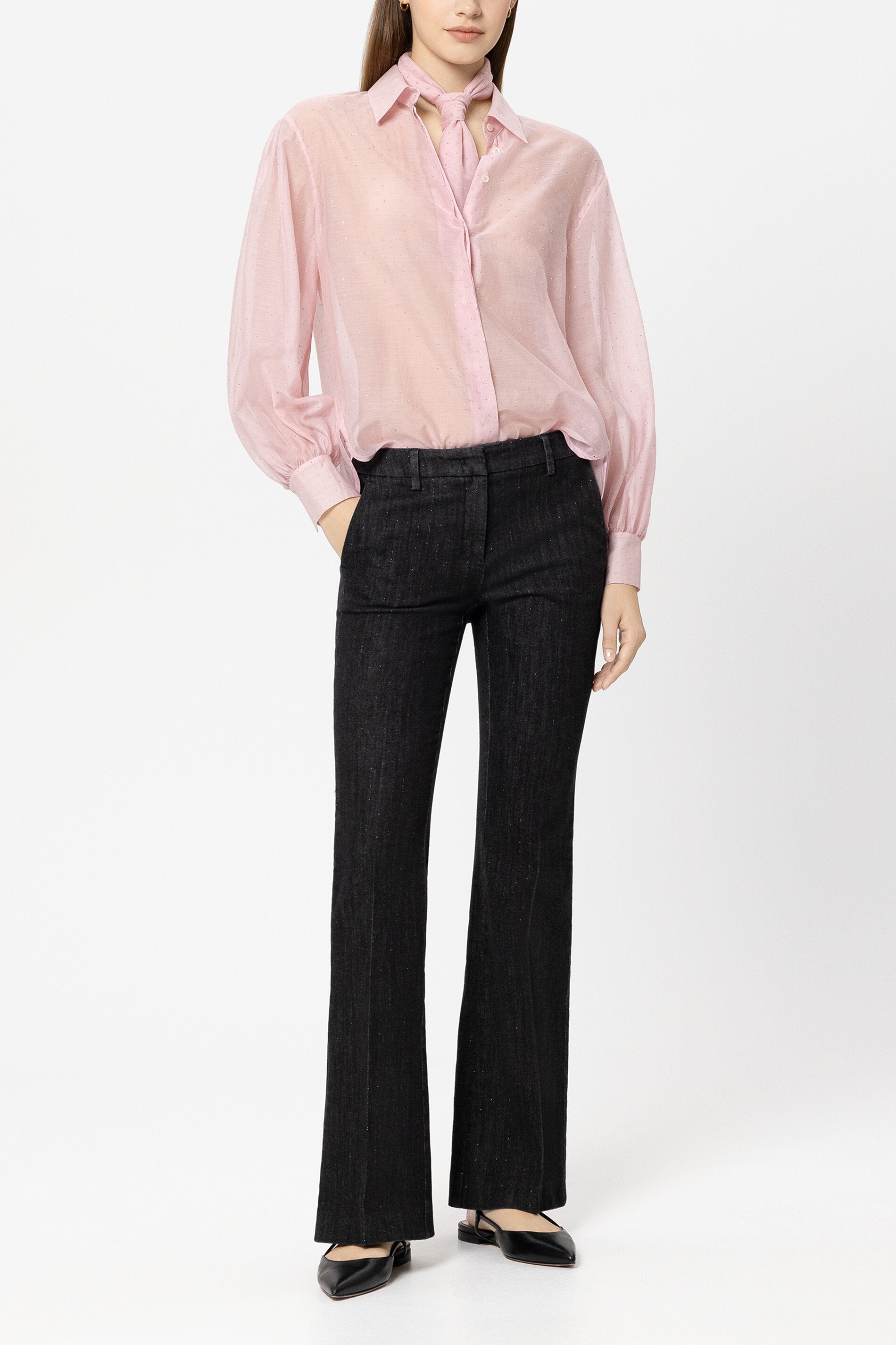 Hemdbluse mit Glitzersteinen - creamy blush - Standard | Model Front