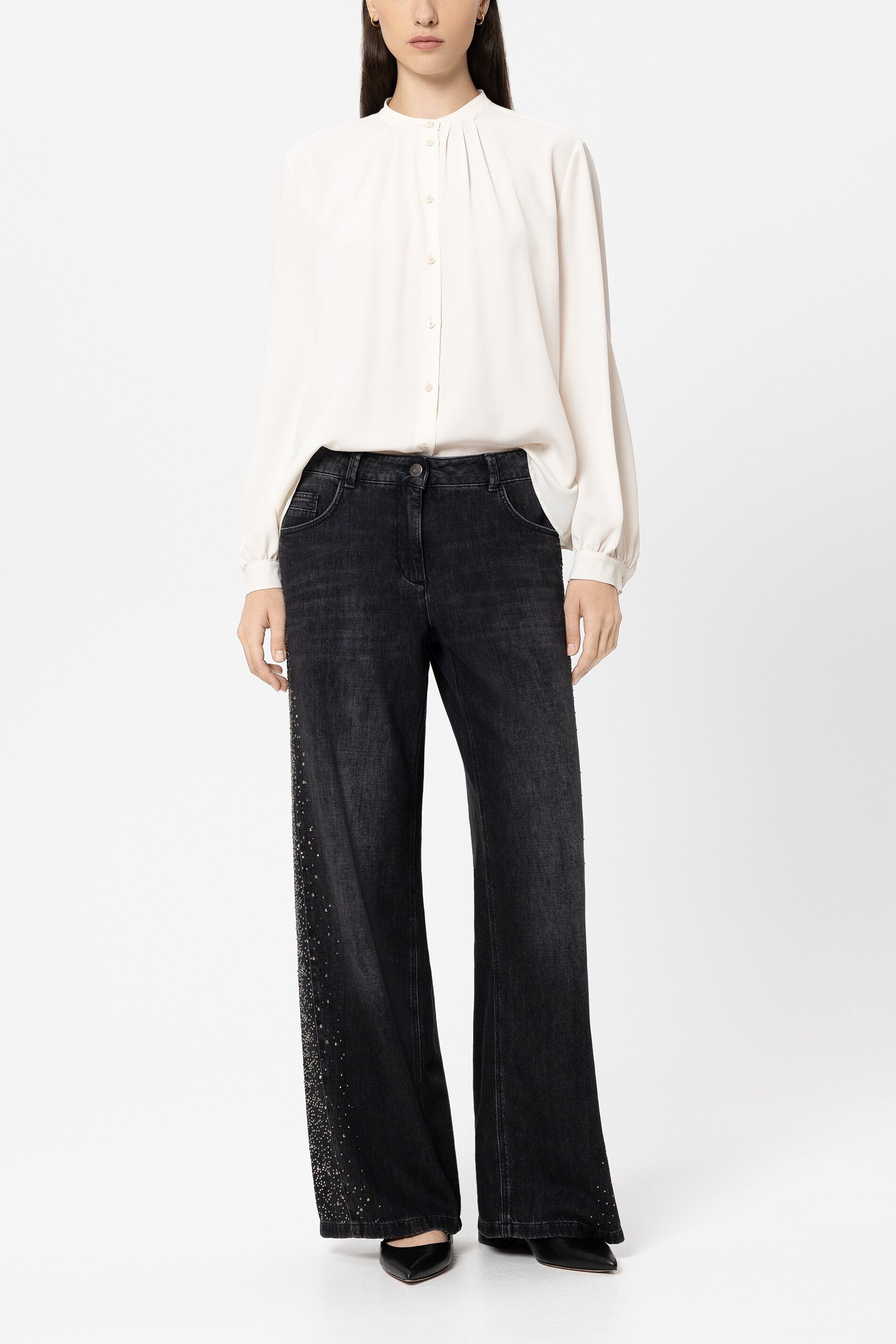 Langarmbluse aus Seiden-Mix - cream - Standard | Model Front