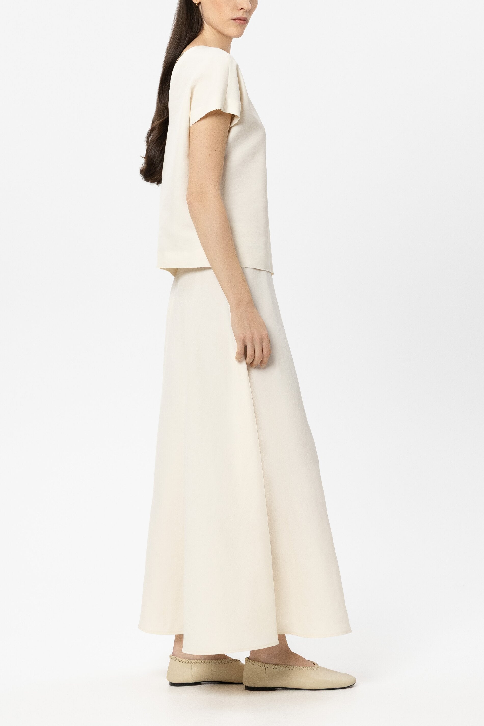 Blusentop aus Leinen-Mix - milk - ohne Fransen | Model Seite