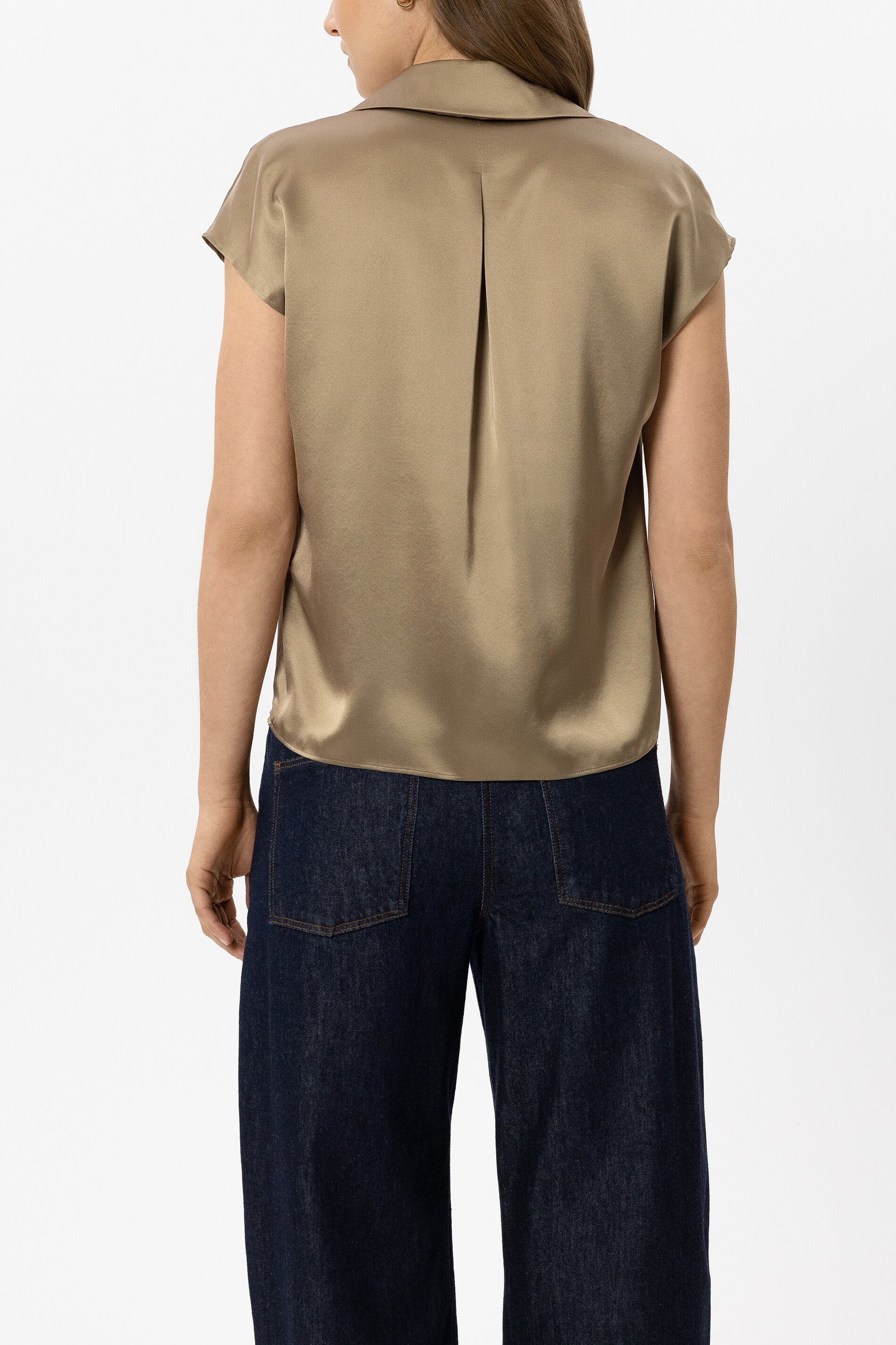 Kurzarm-Seidenbluse - salbei - Standard | Model Rück
