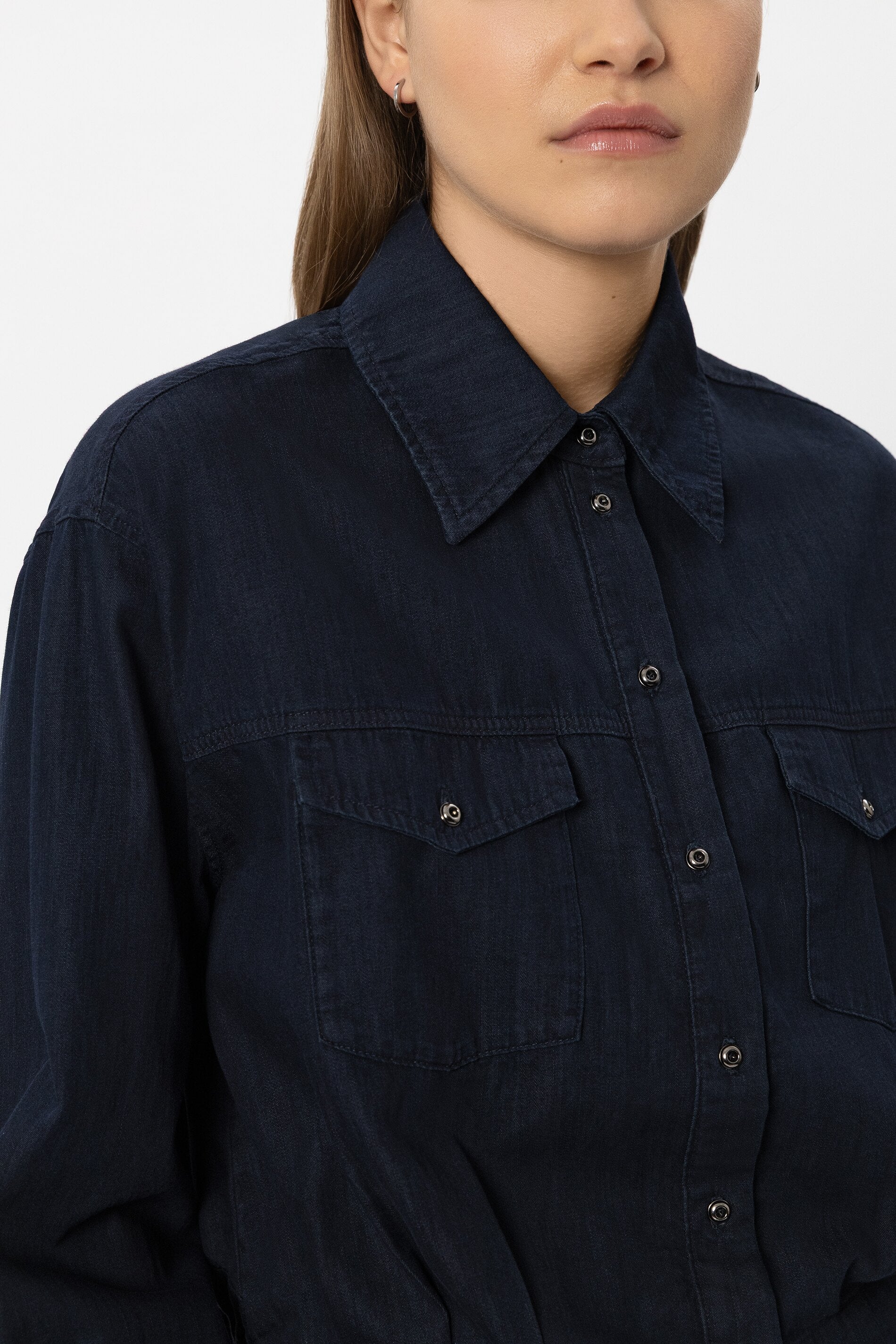 Denim-Bluse in Blouson-Optik - multi - Standard | Model Detail