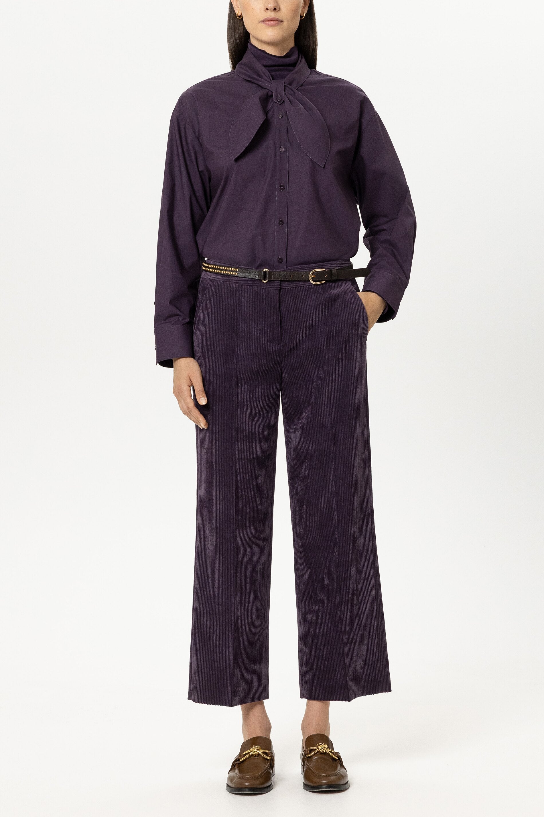 Hemd mit Schal-Schluppe - plum - Standard | Model Front
