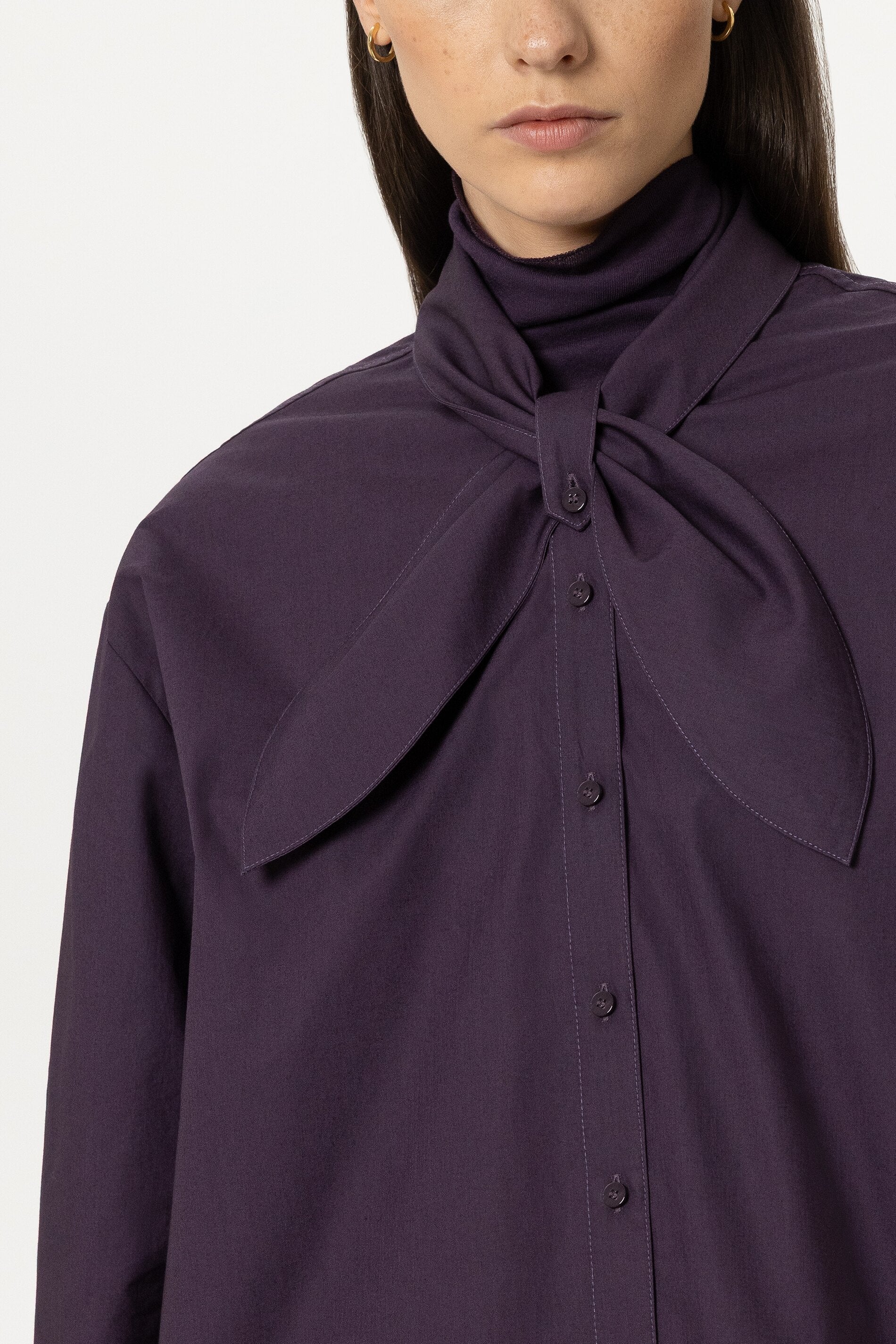 Hemd mit Schal-Schluppe - plum - Standard | Model Detail