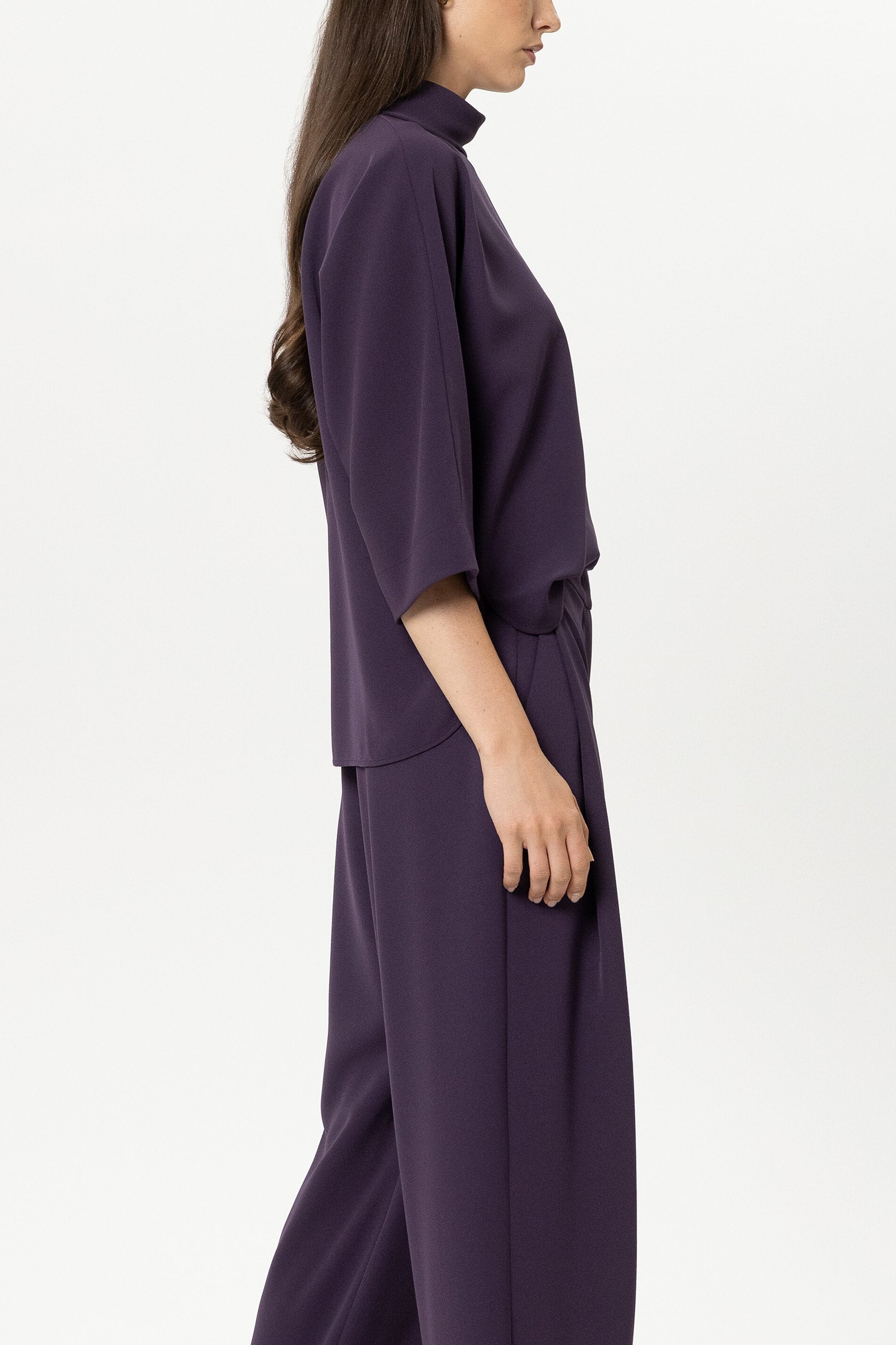 Kurzarm-Blusentop - plum - Standard | Model Seite