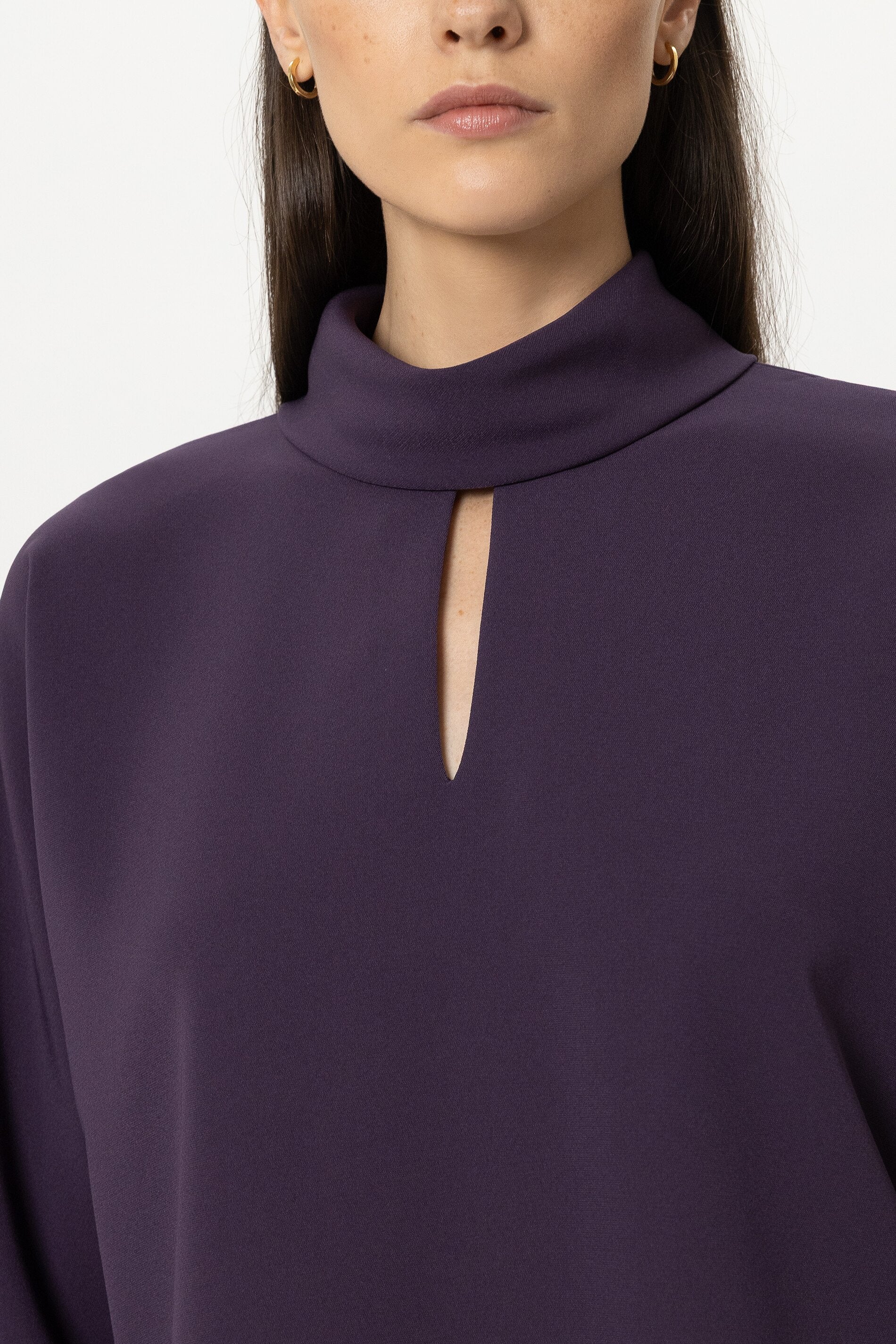 Kurzarm-Blusentop - plum - Standard | Model Detail