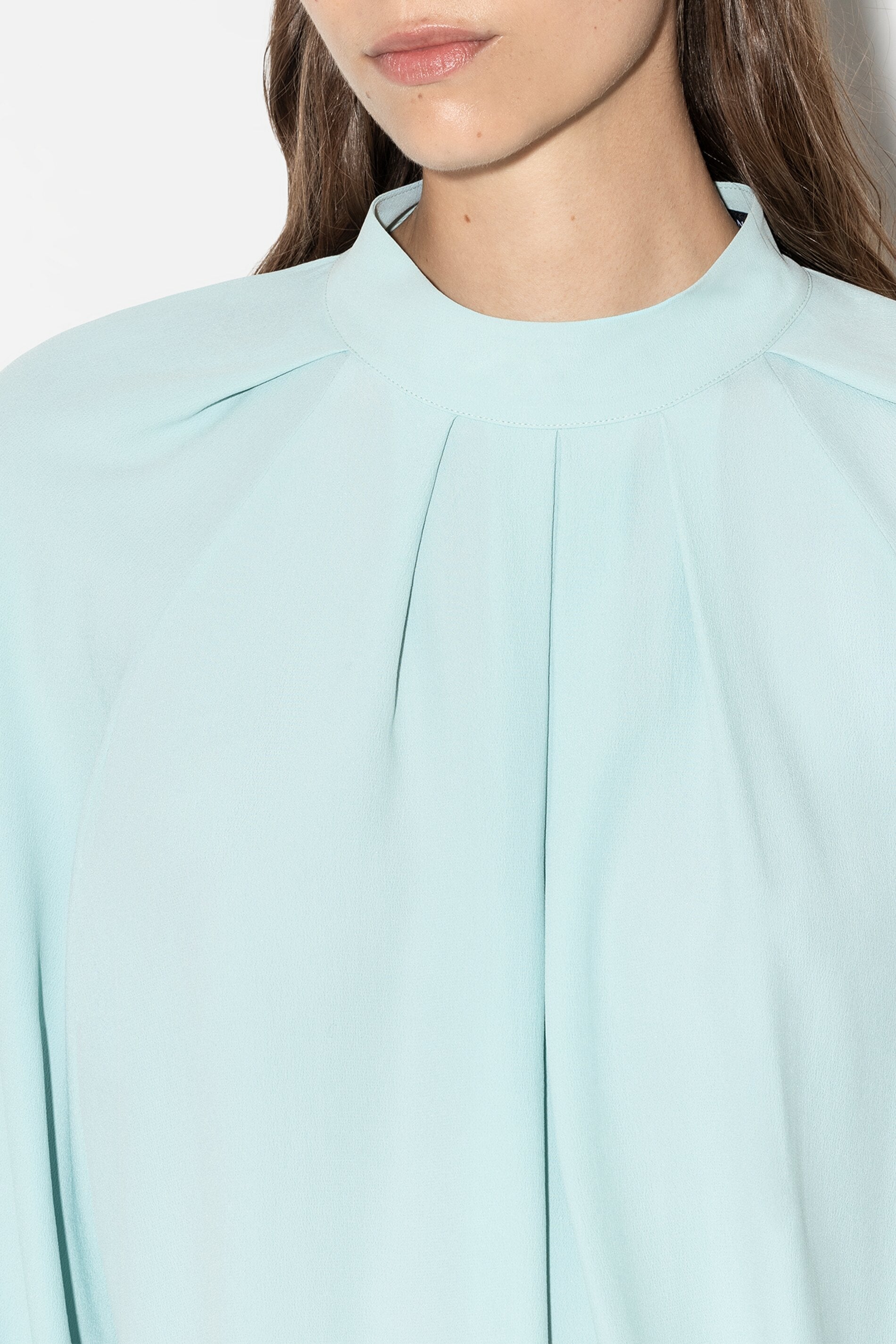 Tunikabluse aus Seiden-Mix - mineral aqua - Standard | Model Detail