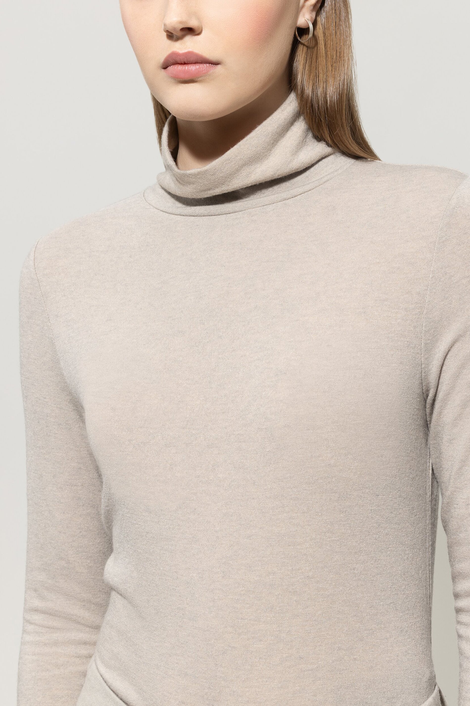 Langarm-Rolli - oyster - Standard | Model Detail