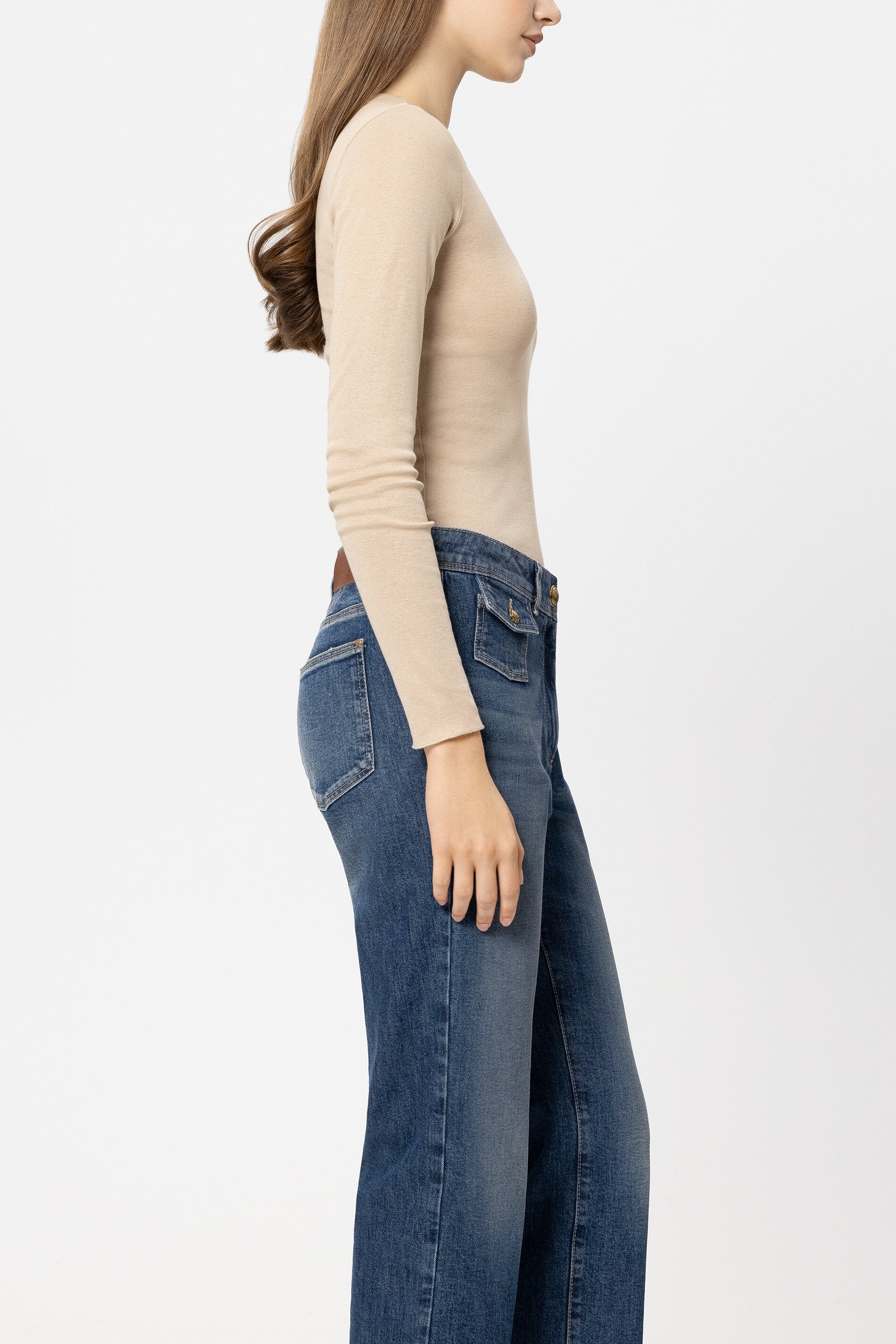 Glanz-Rundhalsshirt - soft camel - Standard | Model Seite