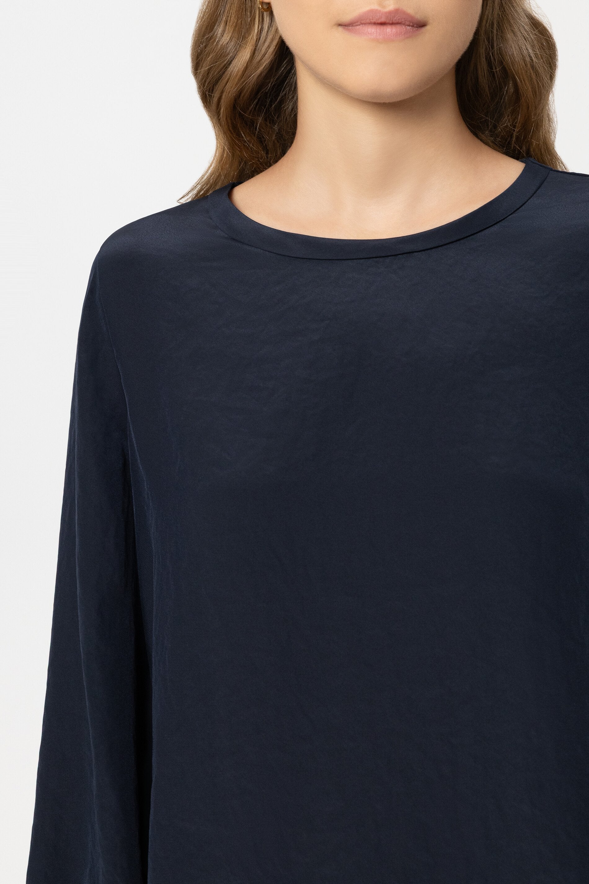 Langarm-Shirt mit Patch - navy blue - Standard | Model Detail