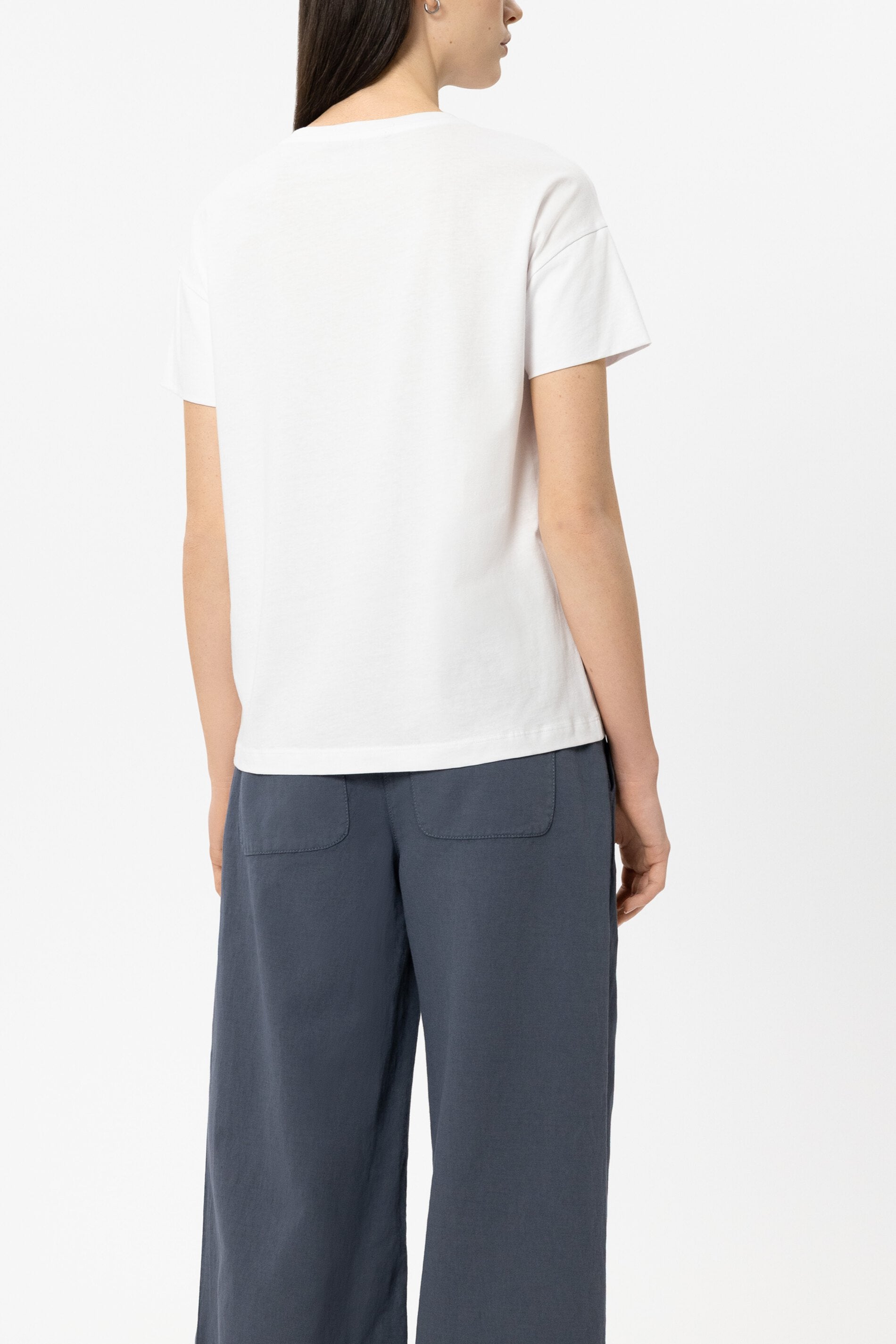 T-Shirt mit Blüten - white - Standard | Model Rück