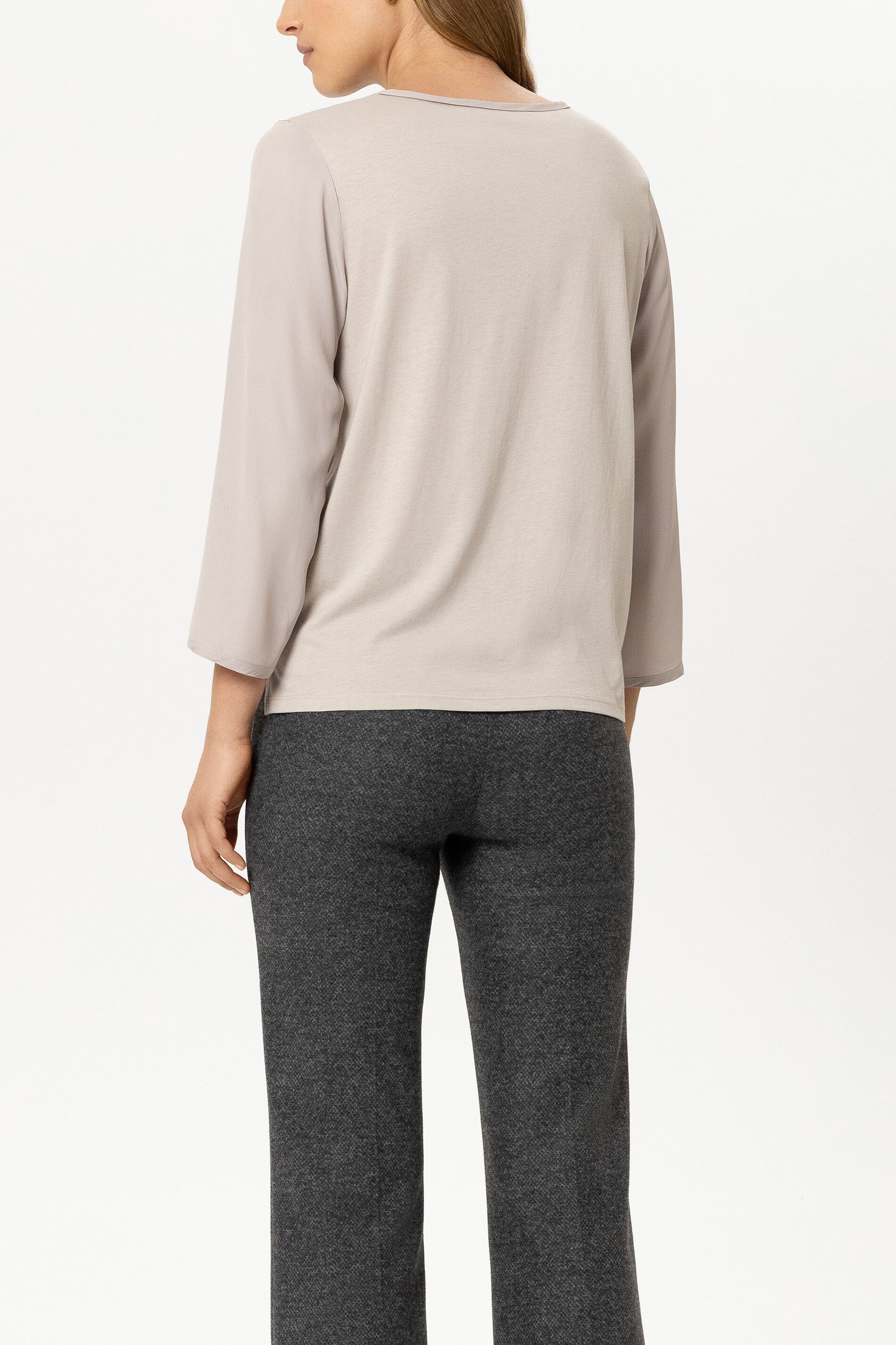 Shirt aus Seiden-Mix - pearl - Standard | Model Rück