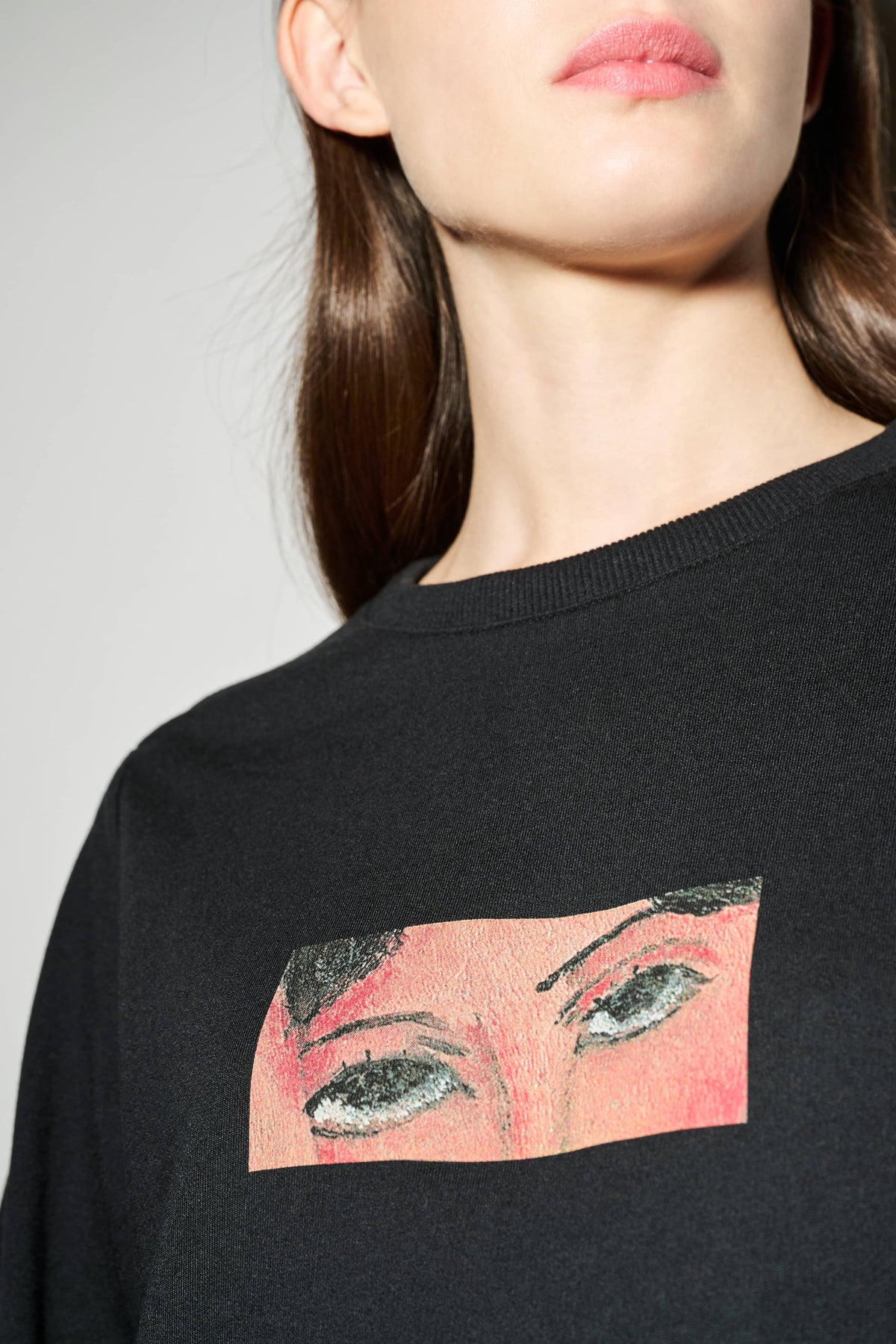 Sweater mit Modigliani-Print - black - Standard | Model Detail