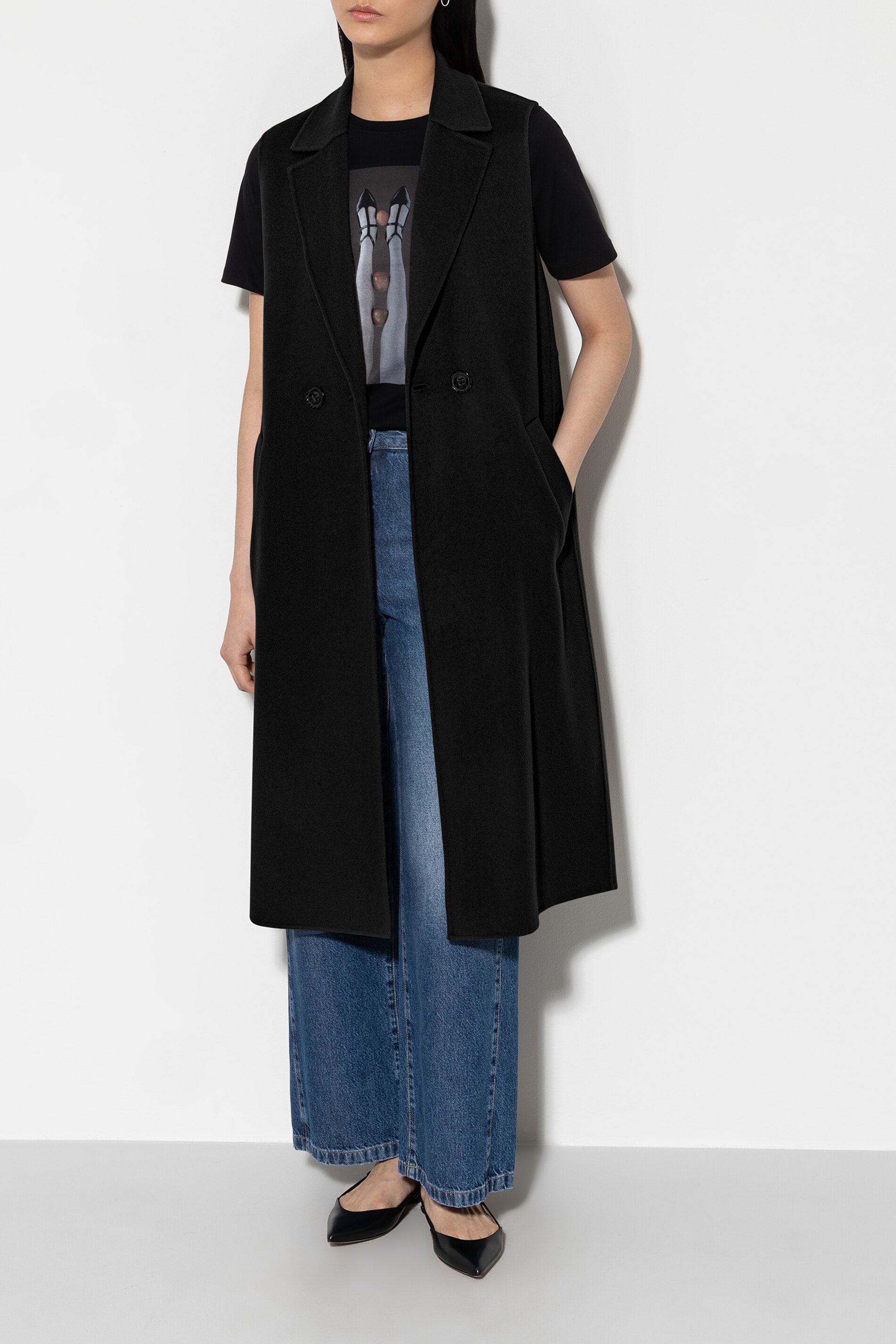 Doubleface-Mantelweste - black - Standard | Model Front