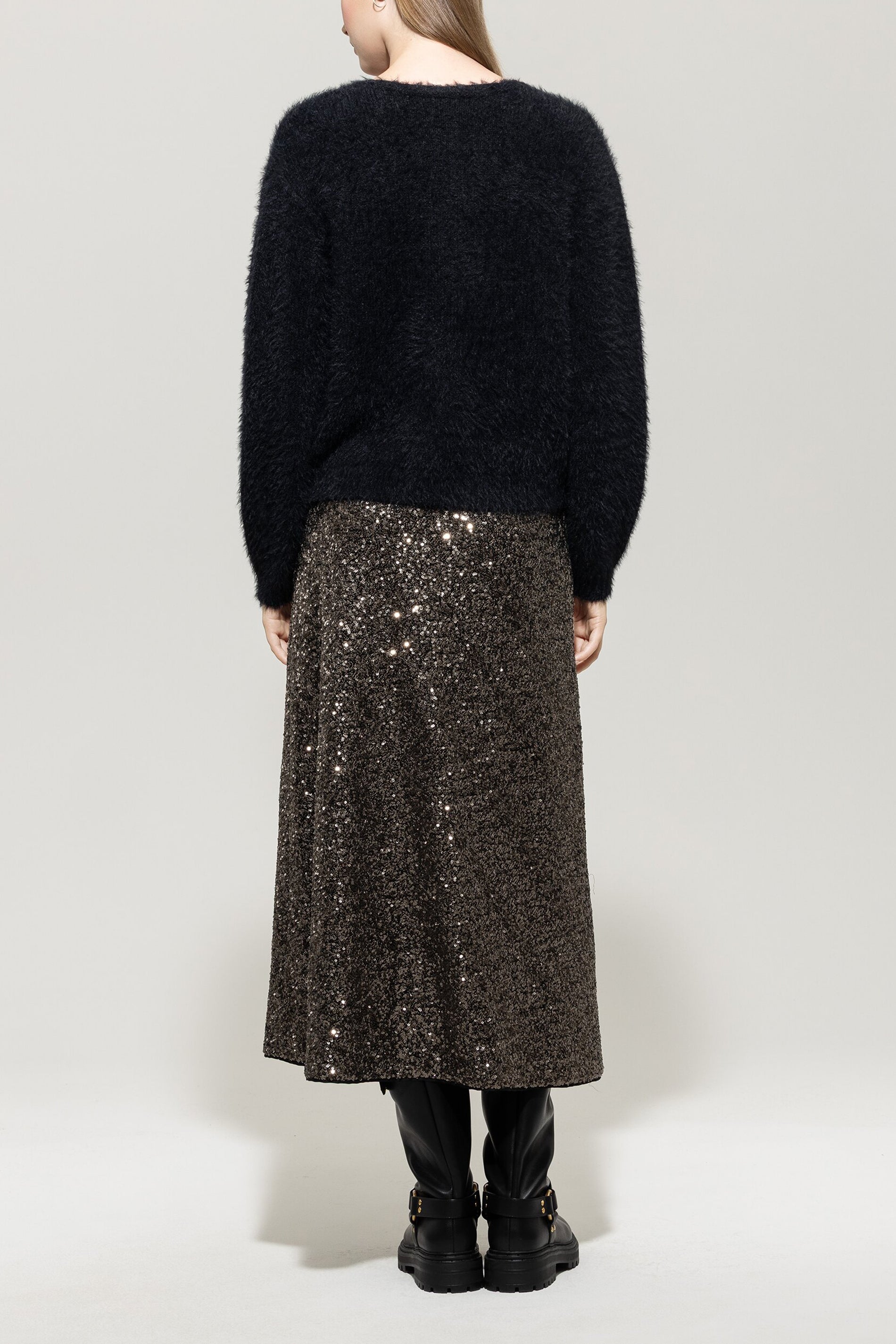 Cardigan aus Woll-Mix - deep black - Standard | Model Rück