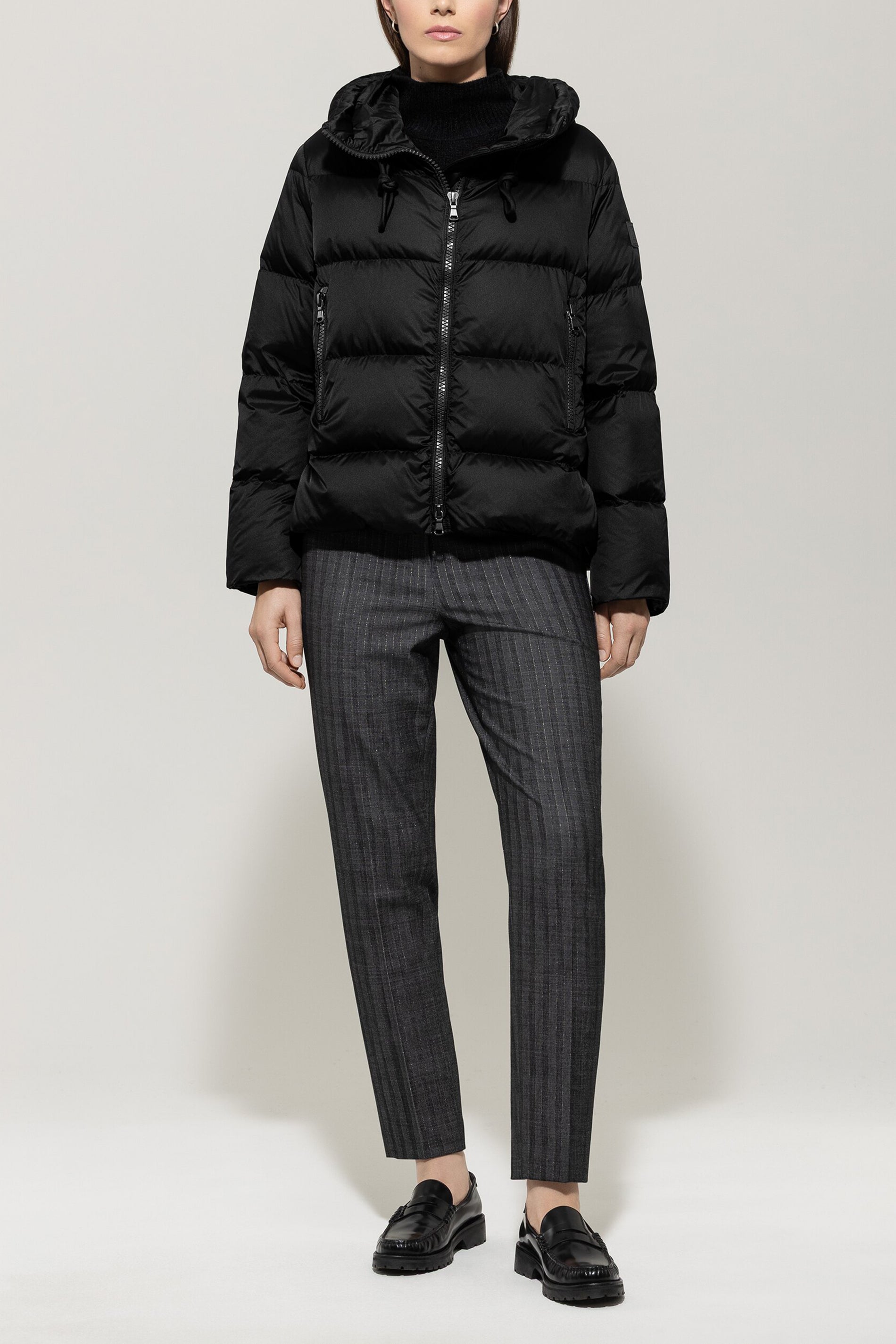 Outdoor-Daunenjacke - deep black - Standard | Model Front