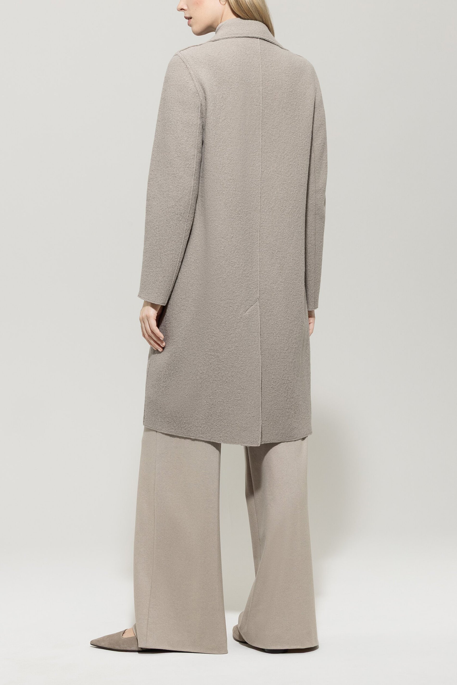Woll-Blazermantel - oyster - Standard | Model Rück