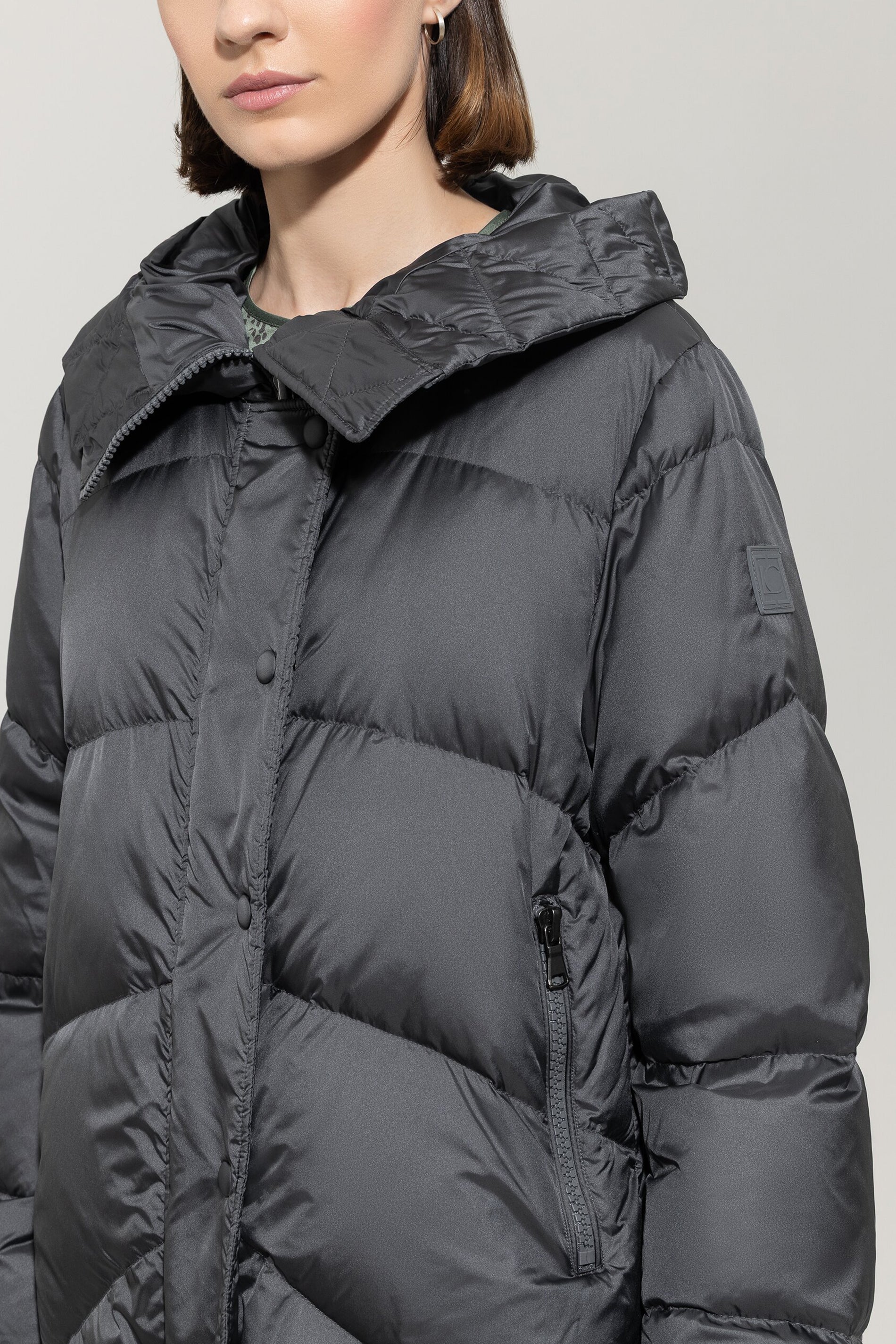 Outdoor-Daunenmantel - urban grey - Standard | Model Detail