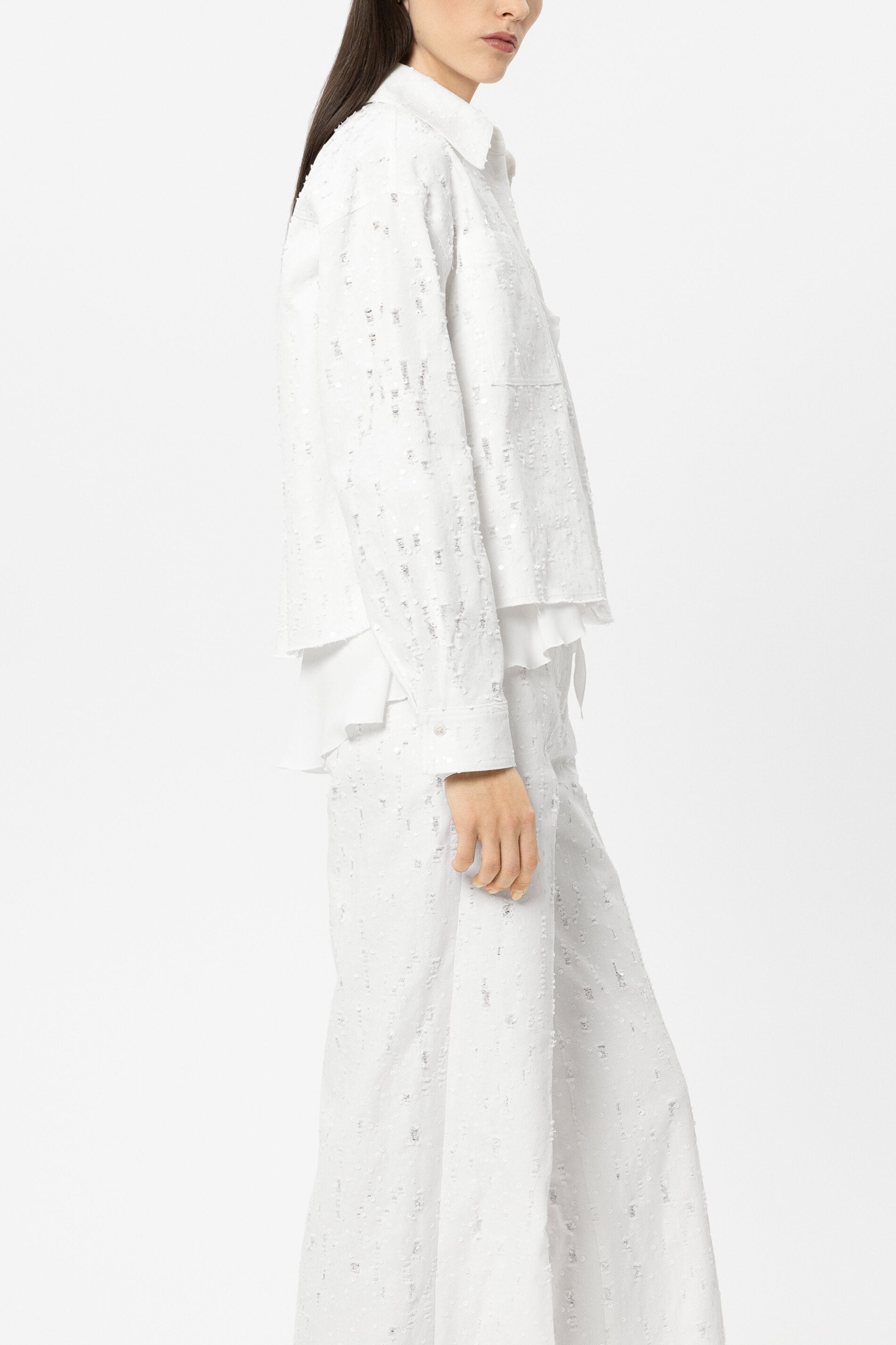 Pailletten-Denimjacke - white - Standard | Model Seite