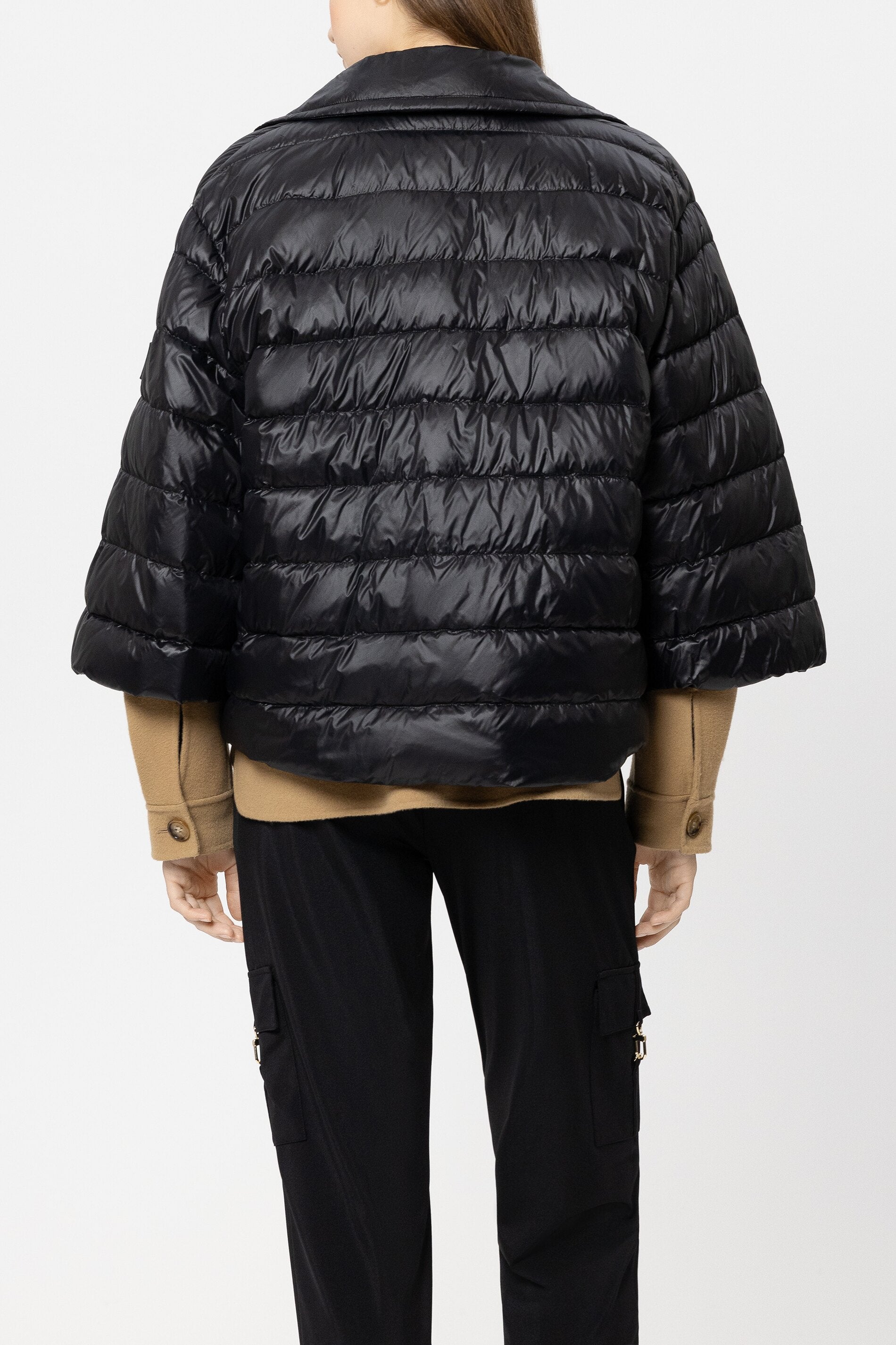 Outdoor-Capejacke - black - Standard | Model Rück