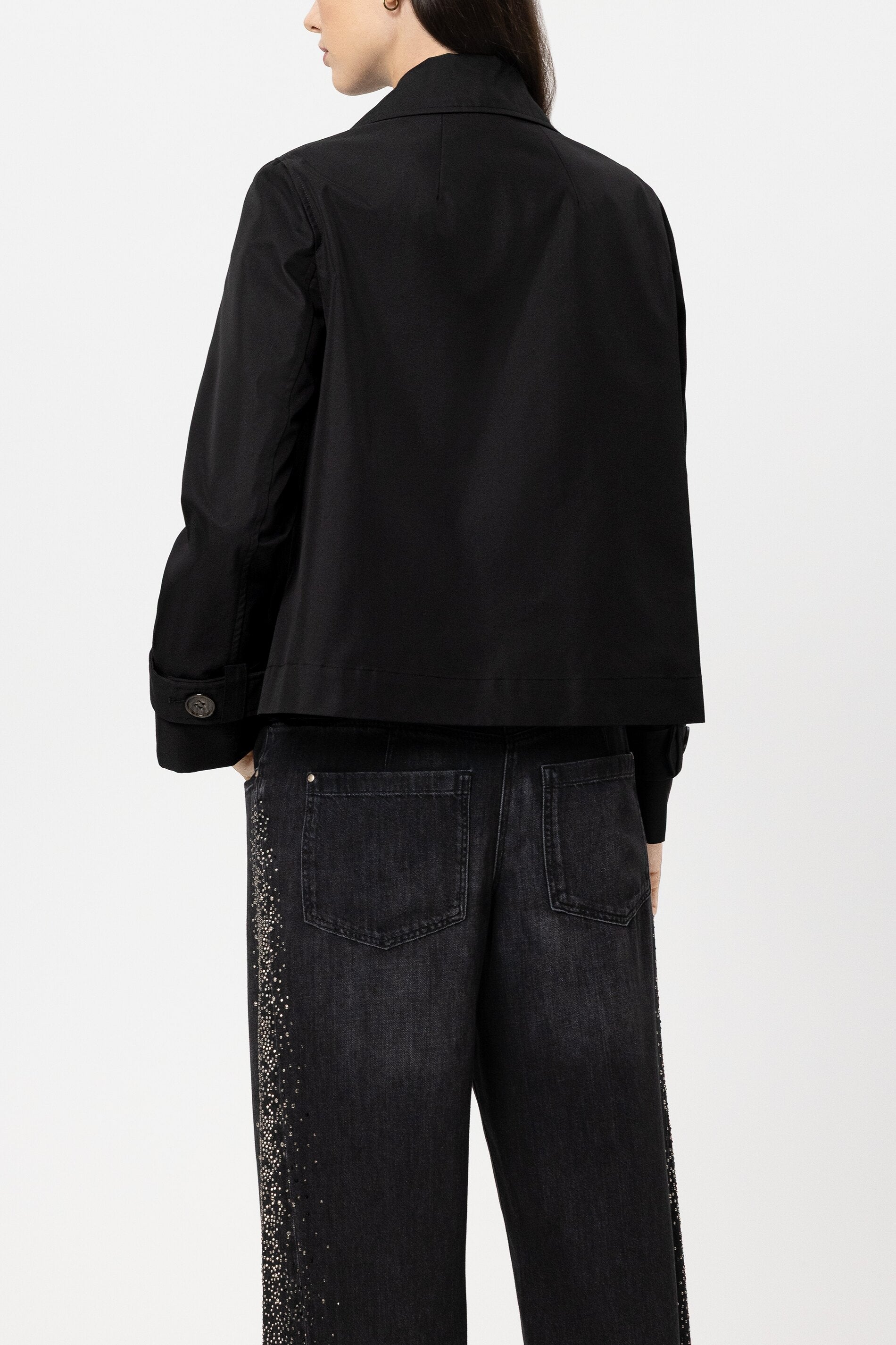 Gabardine-Trenchjacke - pure black - Standard | Model Rück