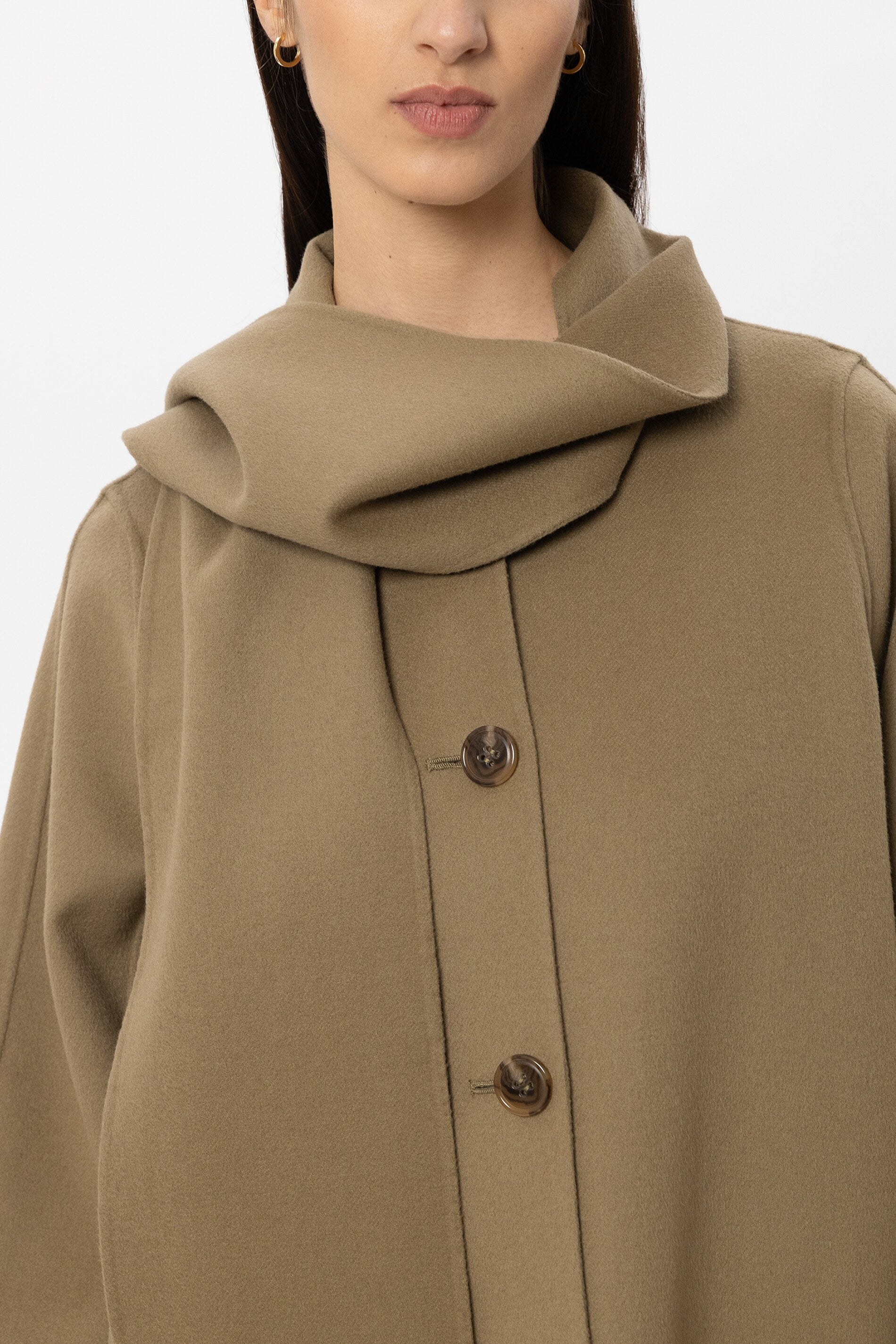 Doubleface-Jacke mit Schal - salbei - Standard | Model Detail