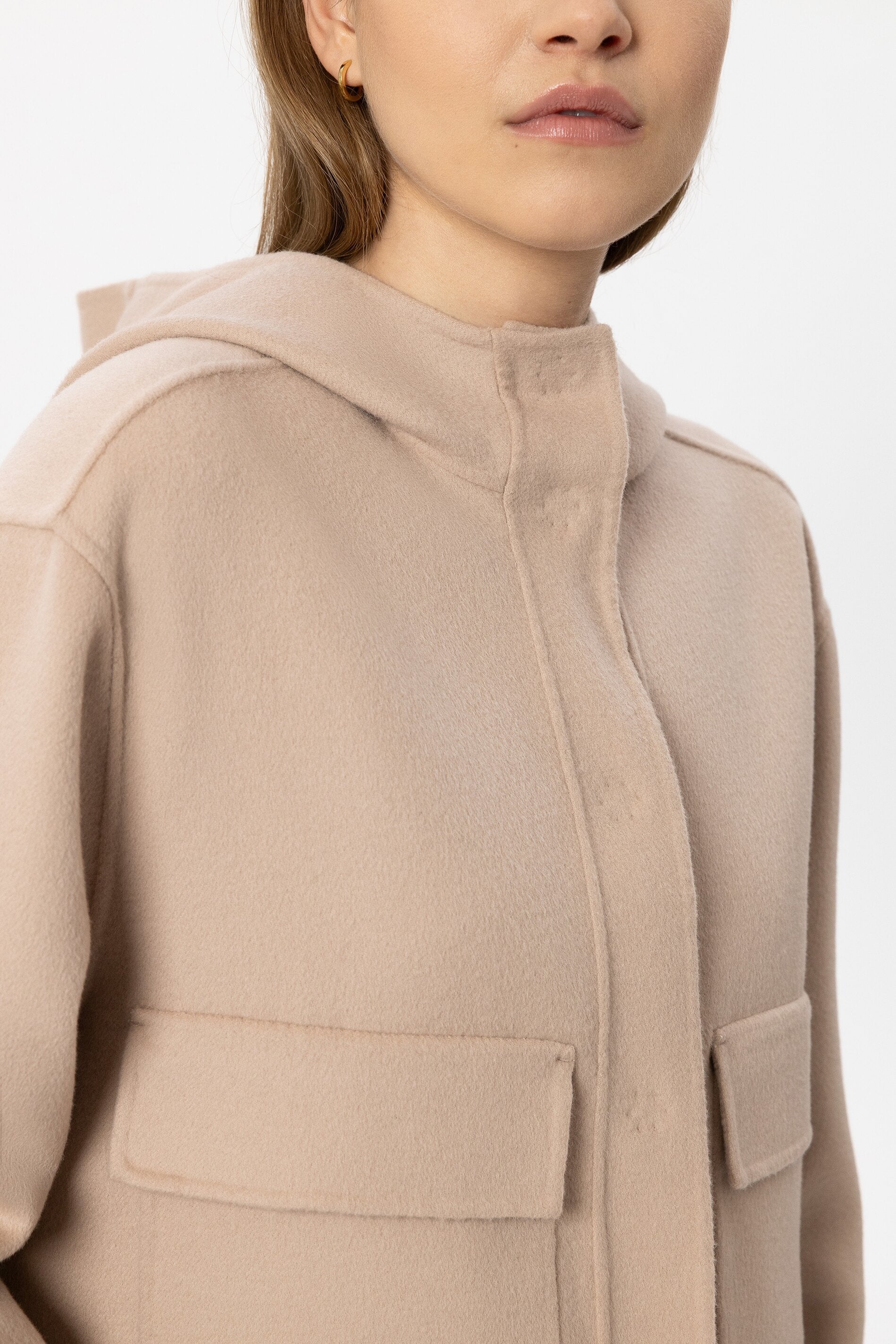 Doubleface-Jacke mit Kapuze - cappuccino - Standard | Model Detail