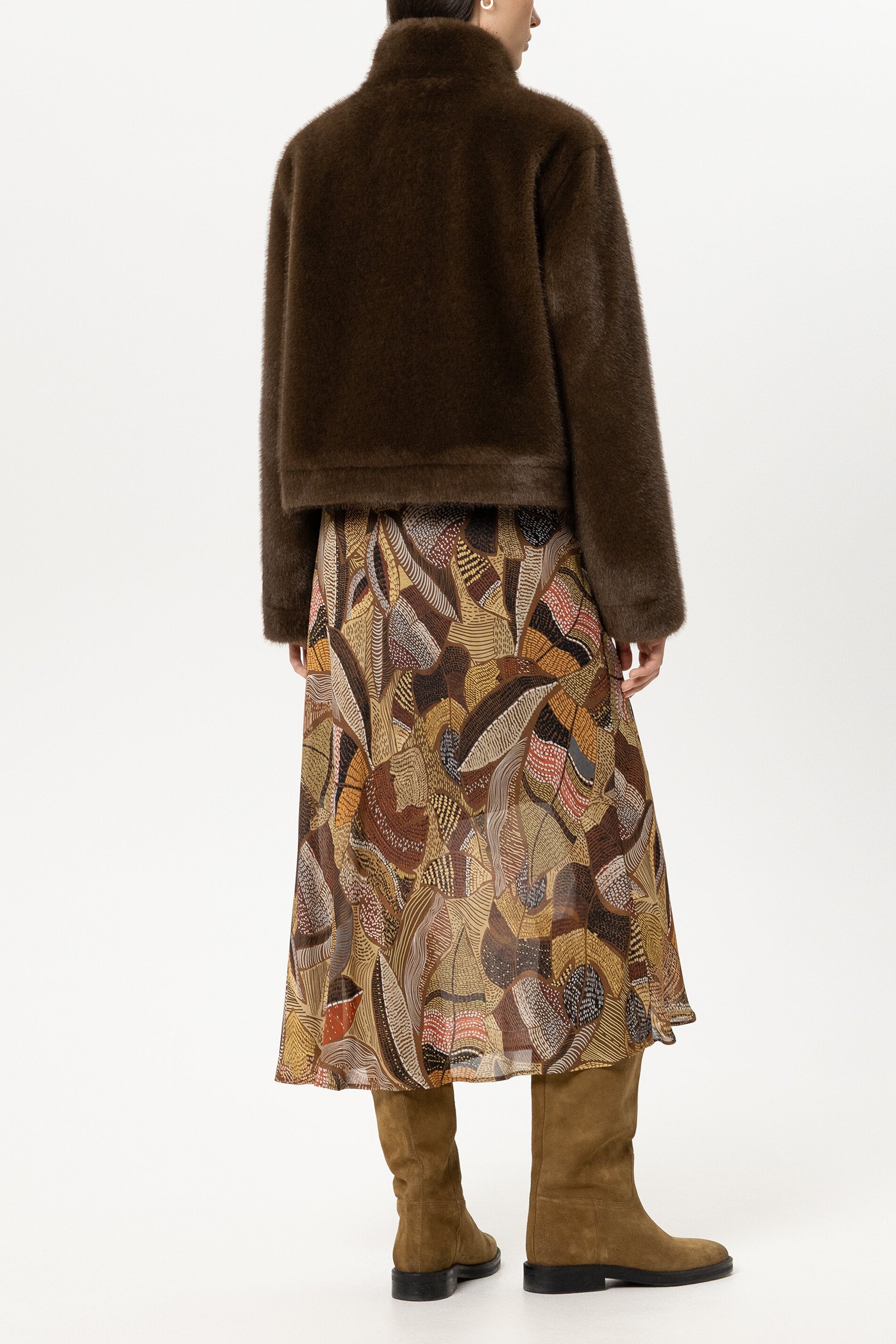 Jacke in Nerz-Optik - caramel - Standard | Model Rück