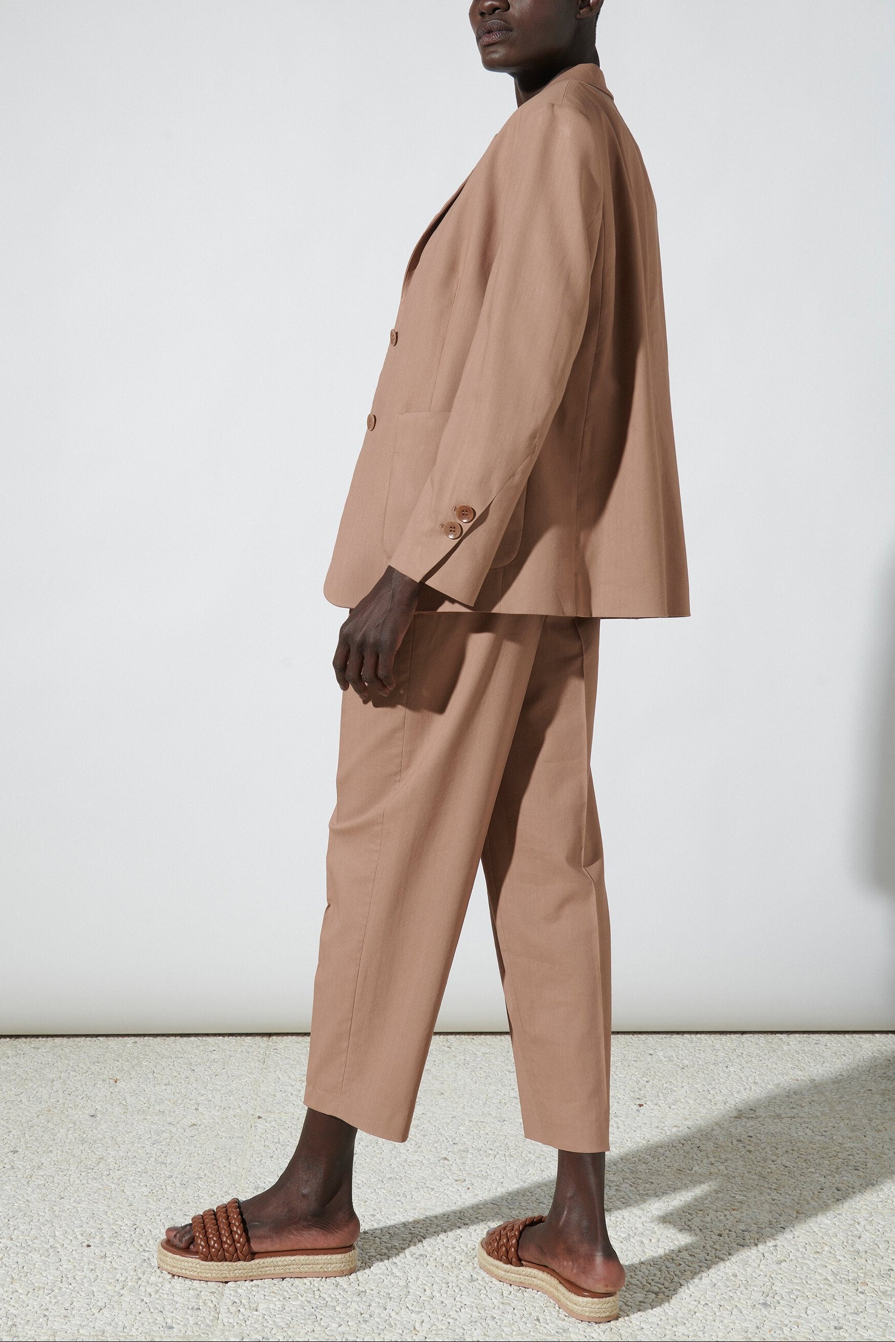 Gabardine-Blazer - coffee - Standard | Model Seite