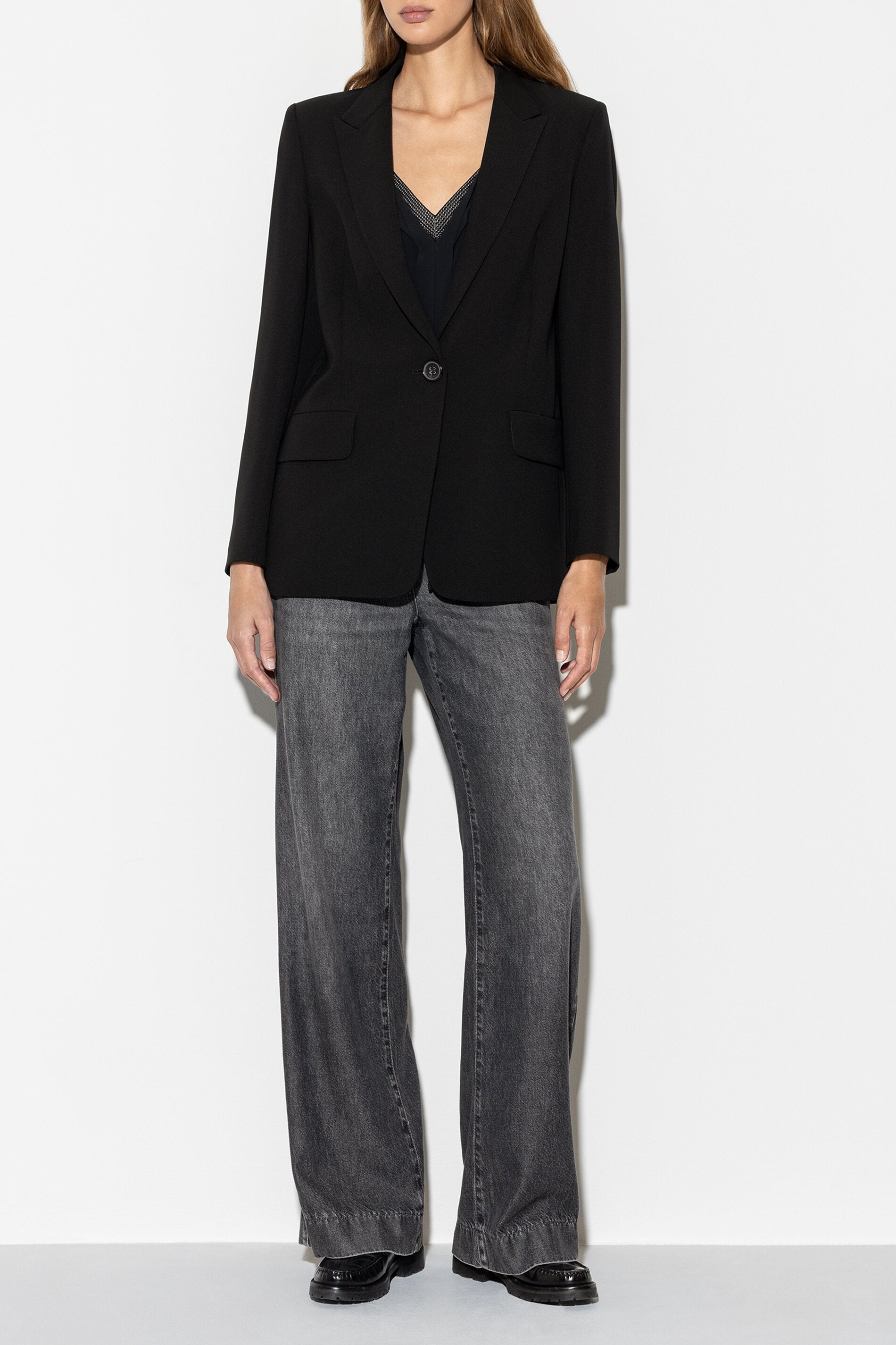 Einknopf-Blazer - deep black - Standard | Model Front