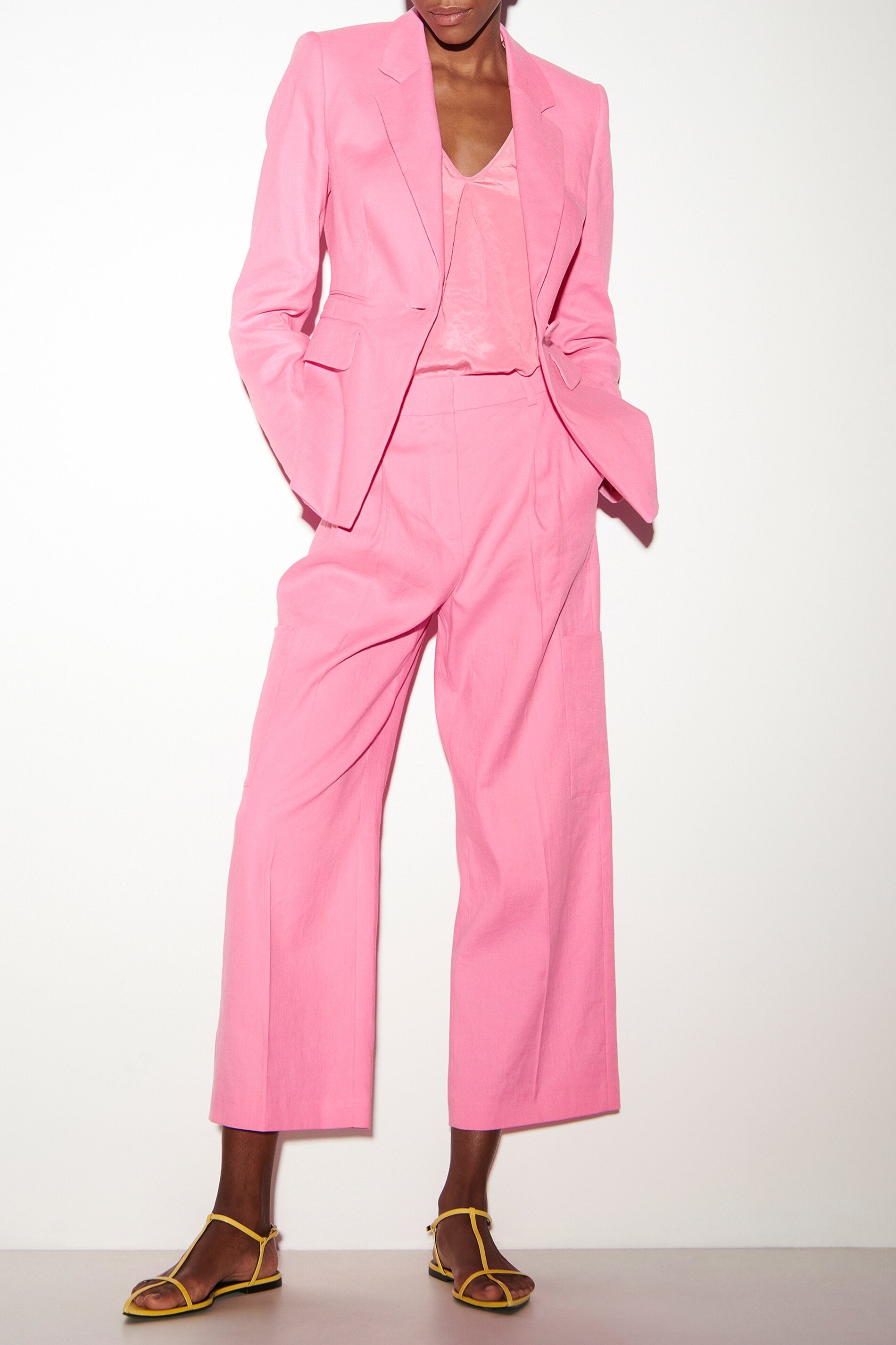 Blazer aus Leinen-Mix - candy pink - Standard | Model Front