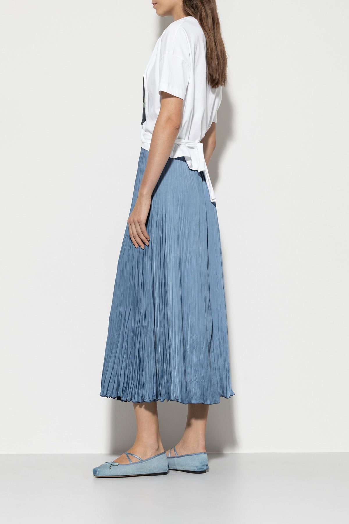 Crash-Plissee-Rock - smoky blue - Standard | Model Seite