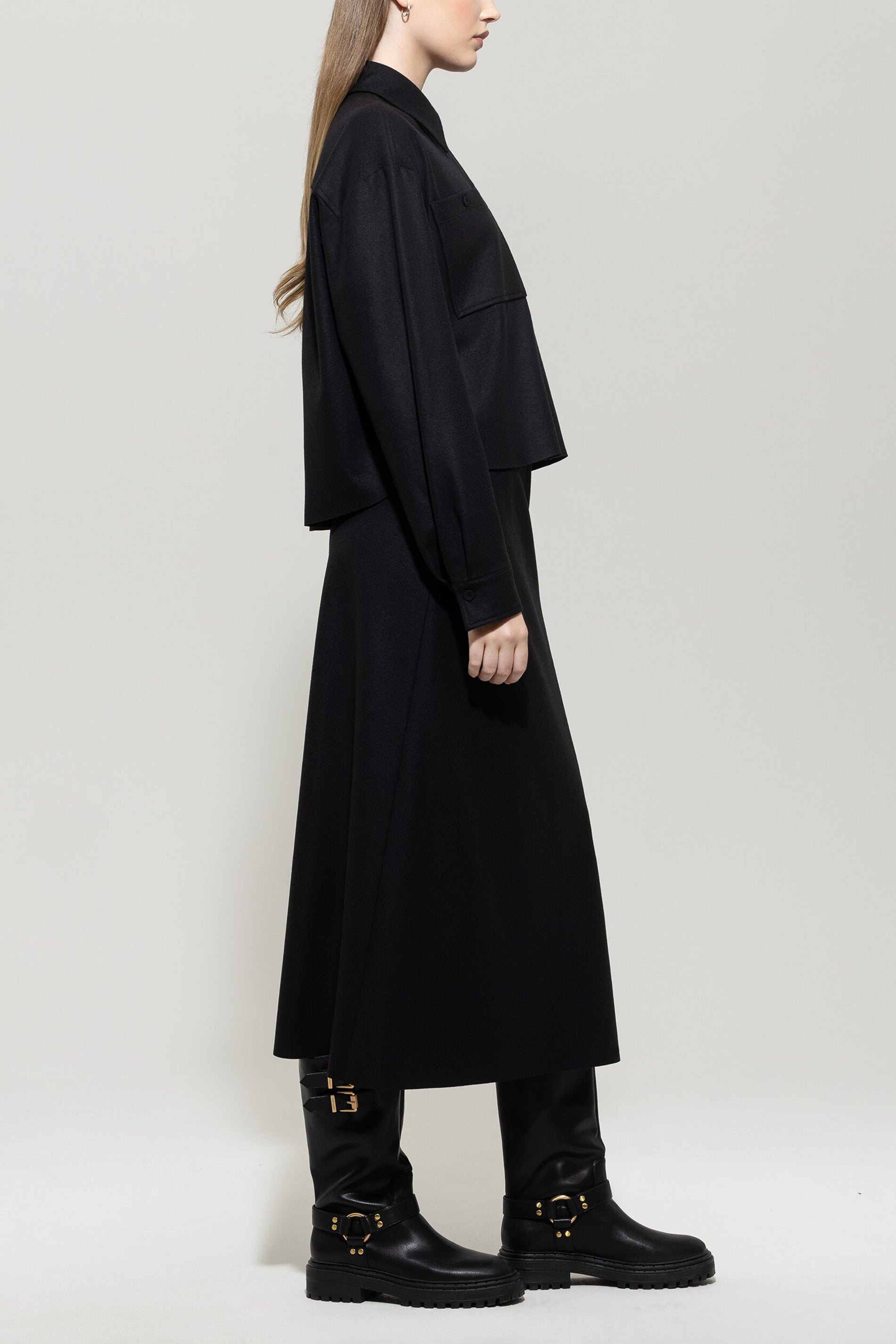 Flanell-Midirock - deep black - Standard | Model Seite