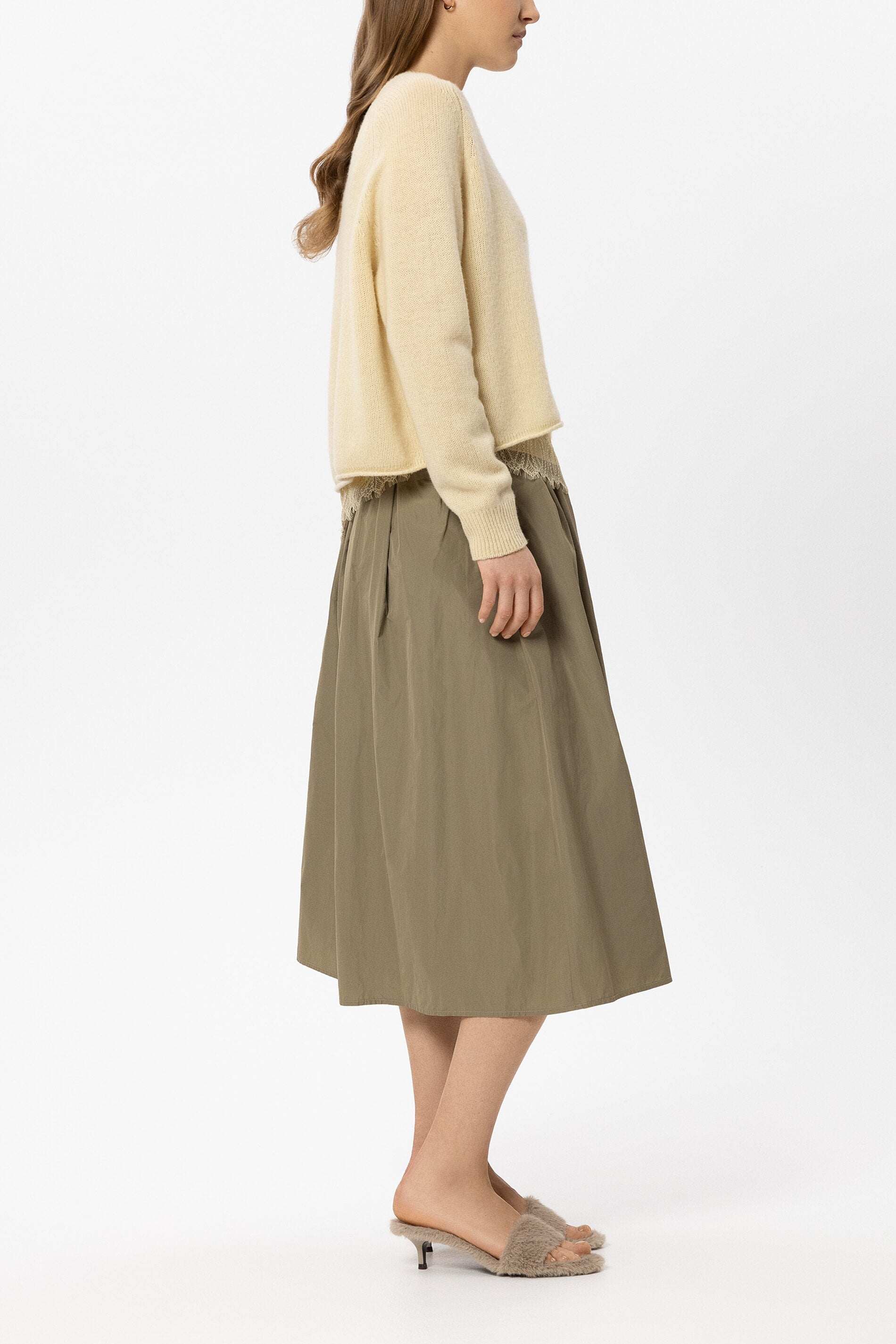 Taft-Rock - salbei - Standard | Model Seite