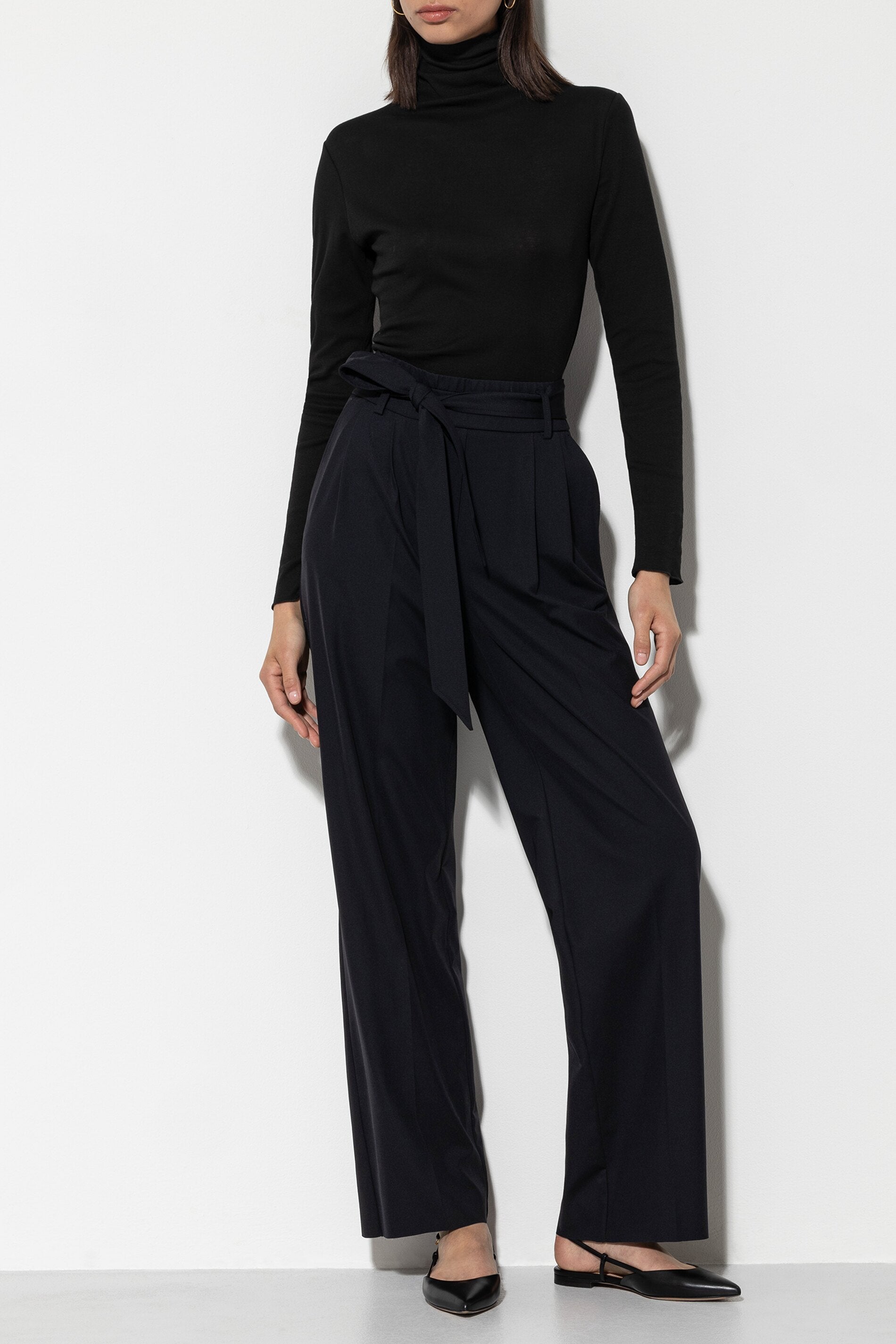 Softshell-Wideleg-Pants - black - Standard | Model Front