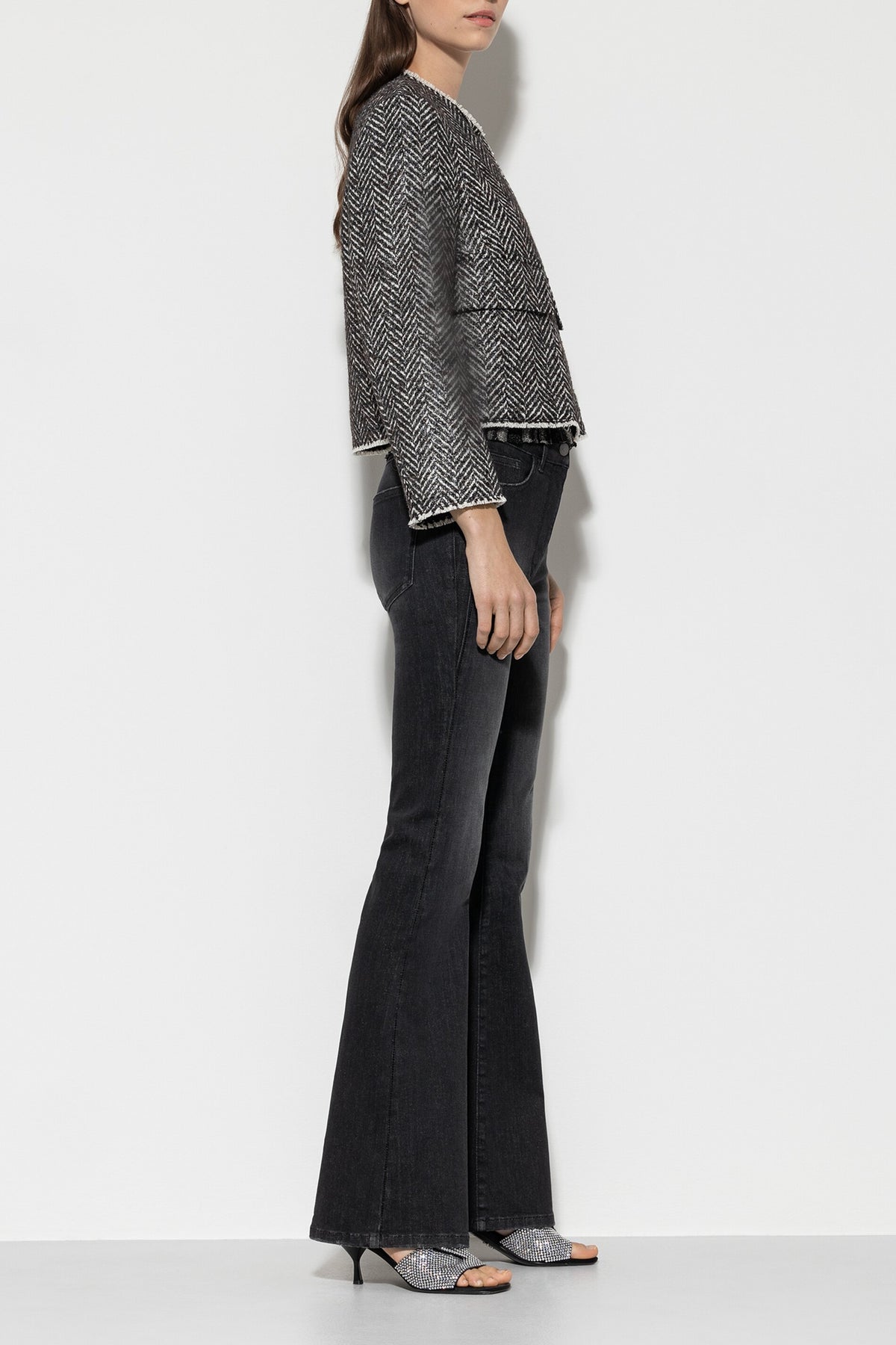 Skinny-Bootleg-Denim - black - Standard | Model Seite