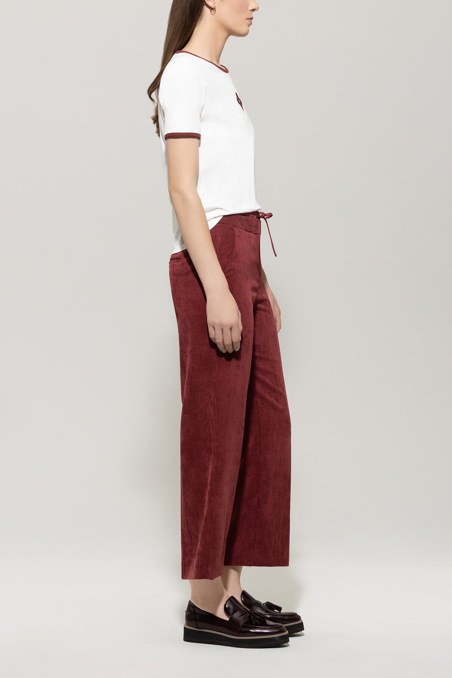 Cord-Wideleg-Joggpants - berry red - Standard | Model Seite