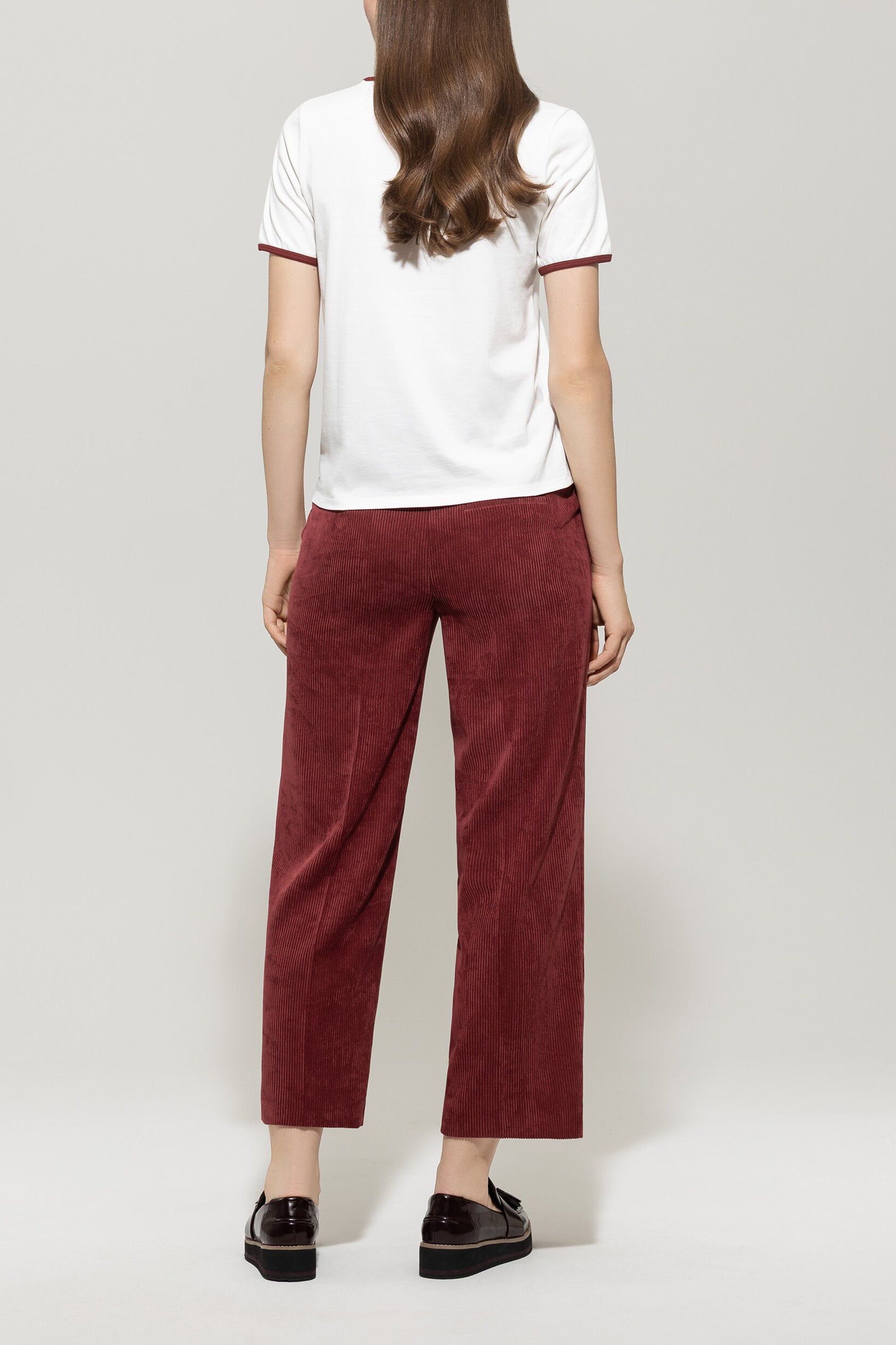 Cord-Wideleg-Joggpants - berry red - Standard | Model Rück