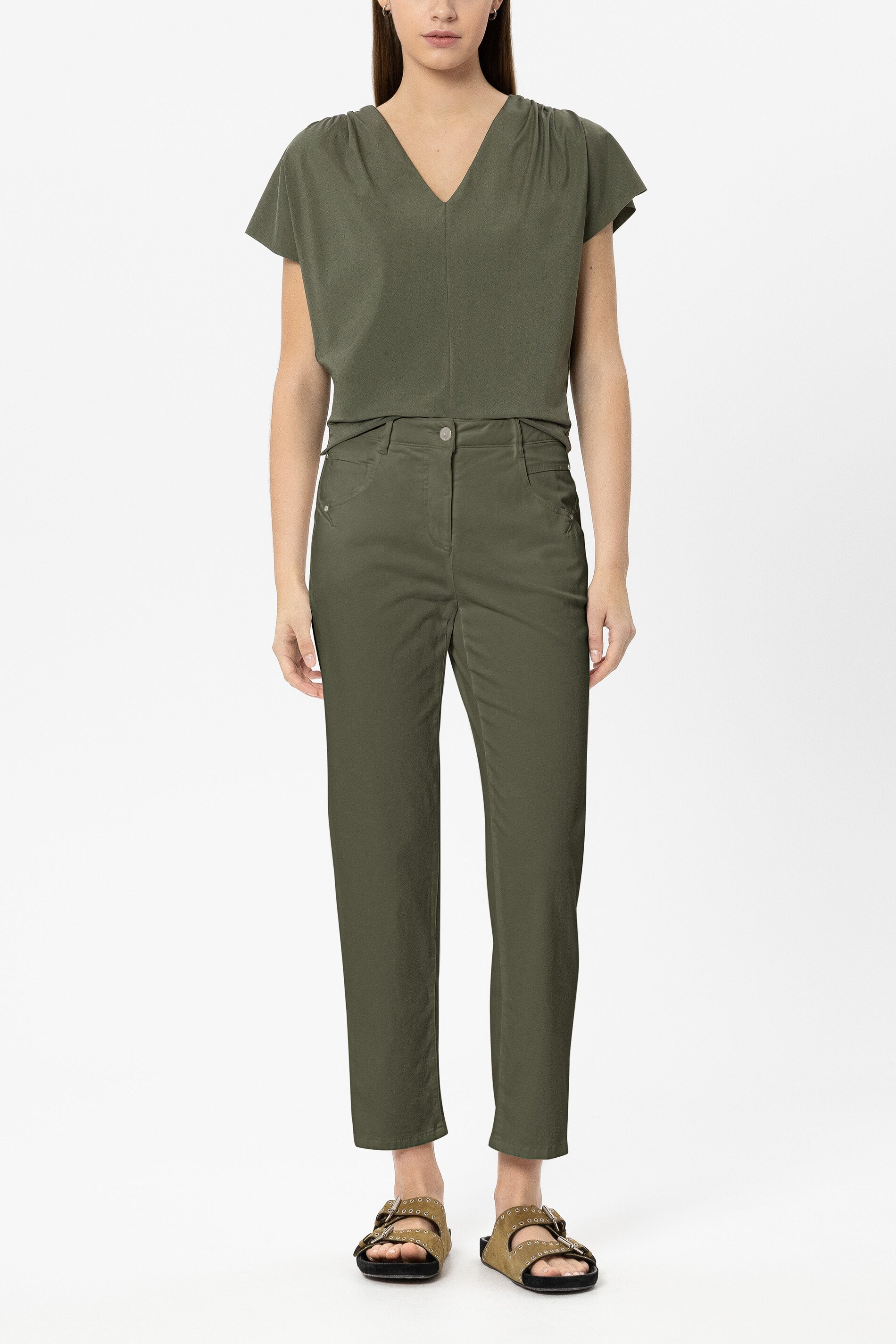 High-stretch tapered denim - khaki - Standard